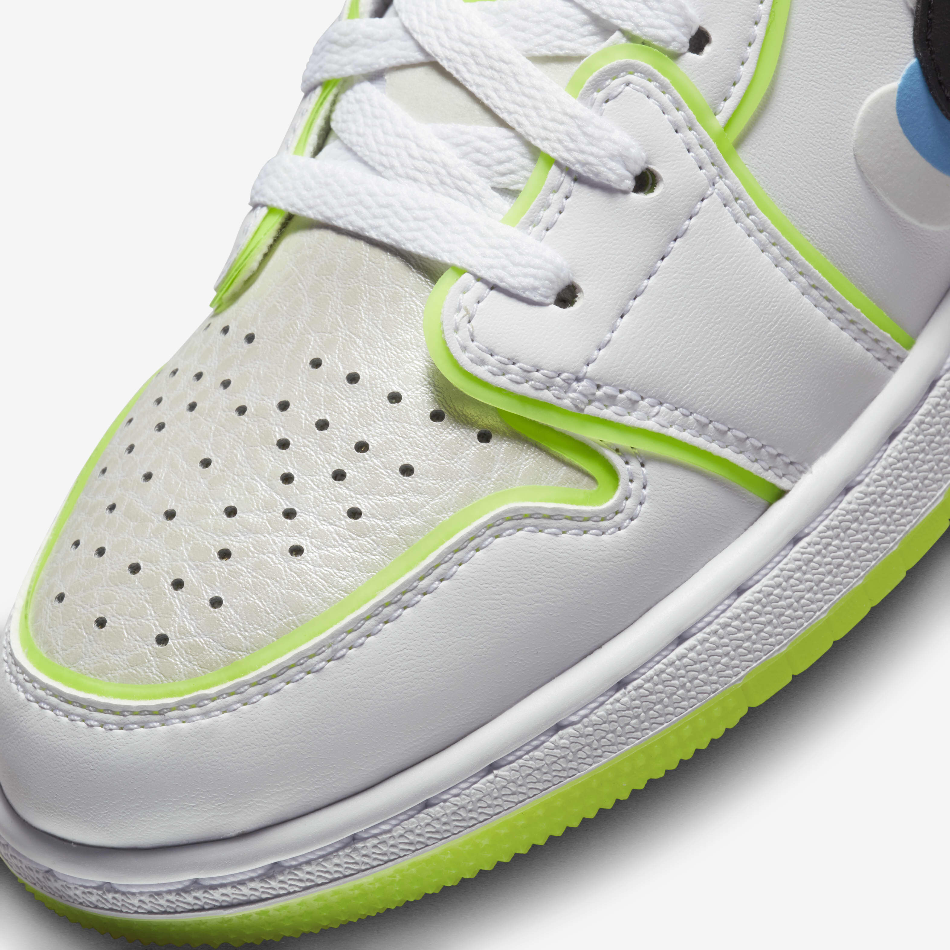 Air Jordan 1 Low SE image number 6