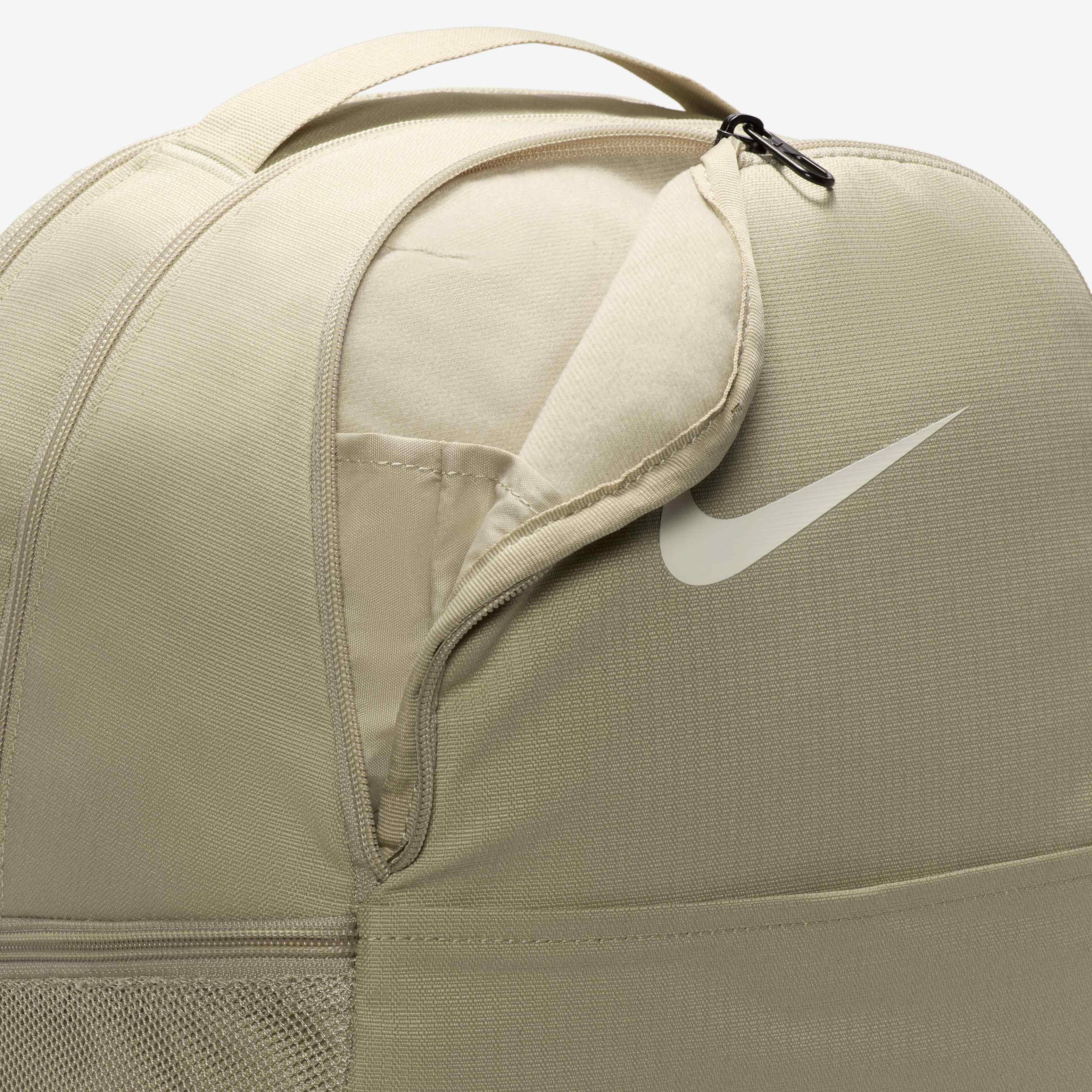 Nike Brasilia 9.5 image number 5