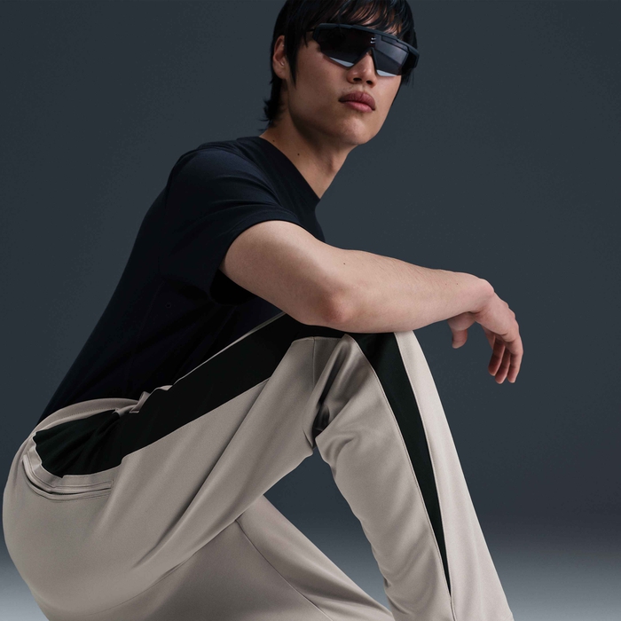 Nike Air image number 2 Nike Air image number 2