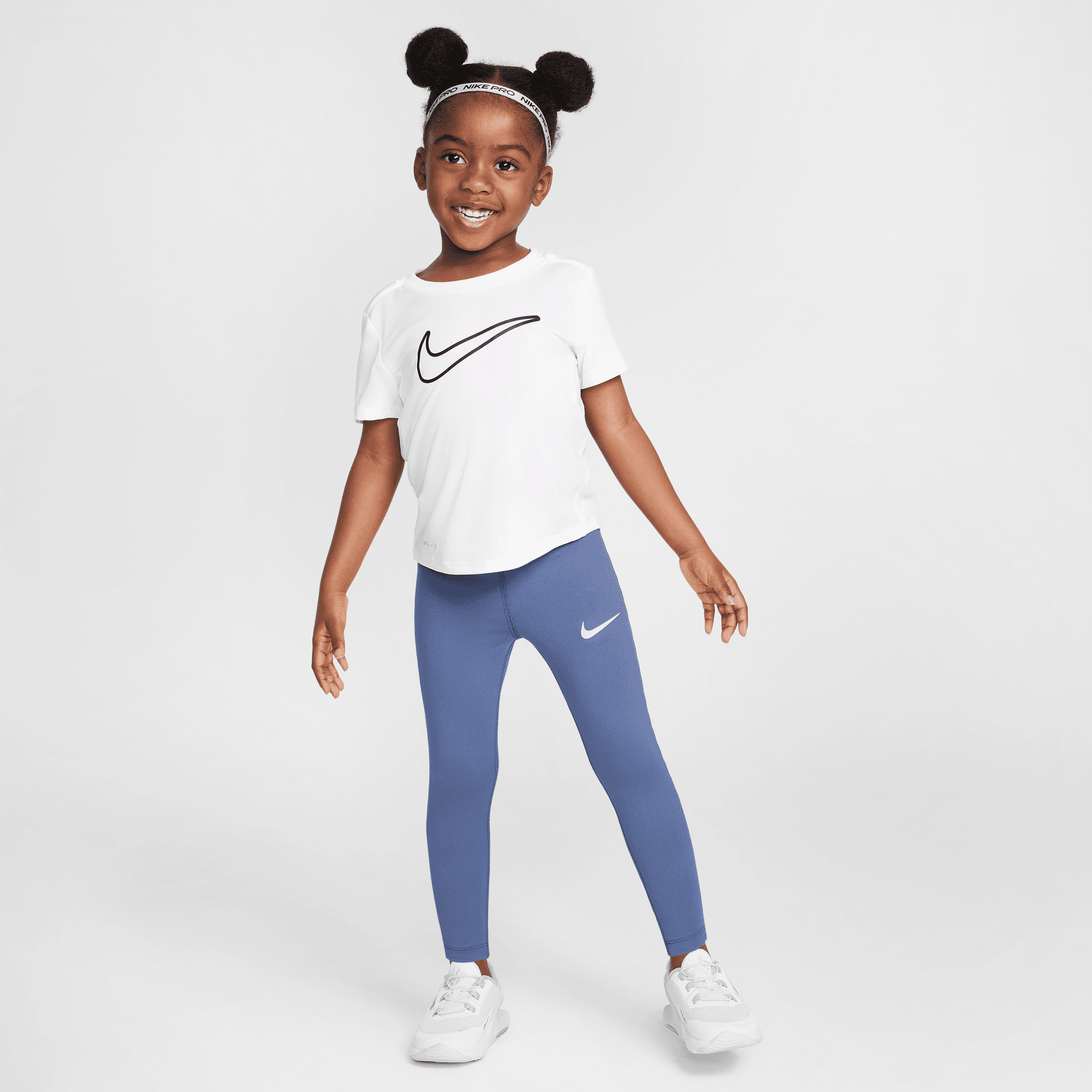 Nike Dri-FIT Swoosh Motion image number 6