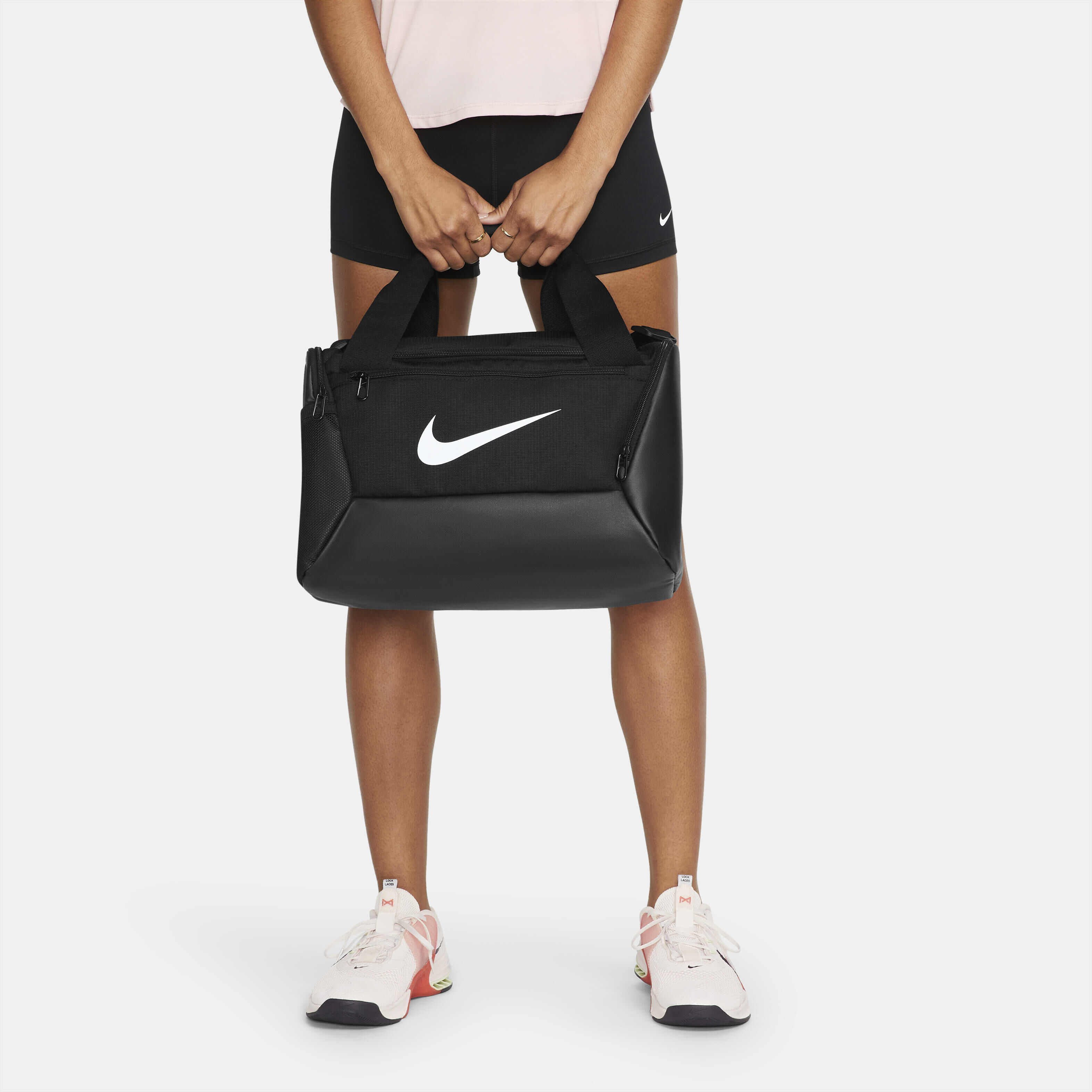 Nike gym bag outlet