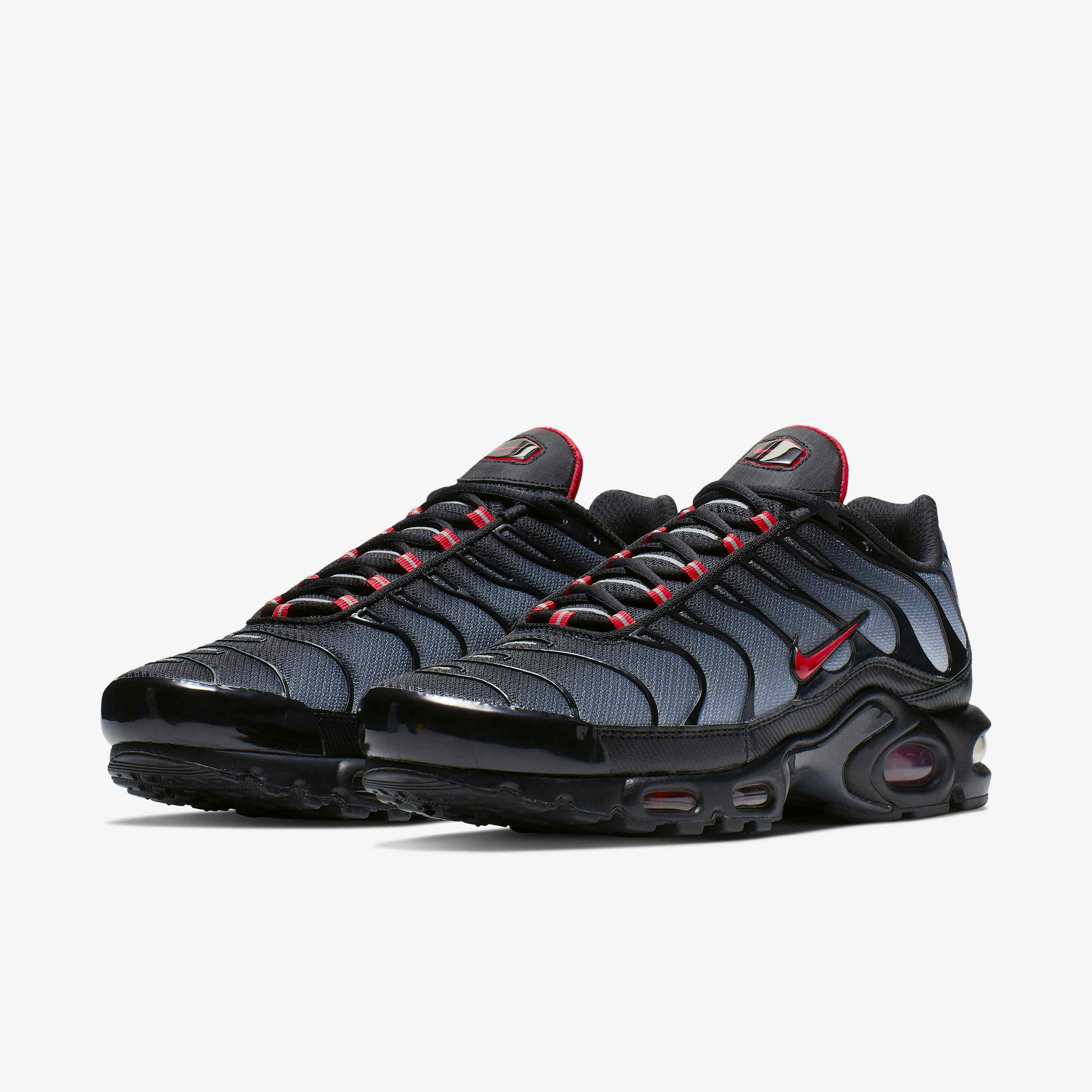 Nike Air Max Plus image number 4