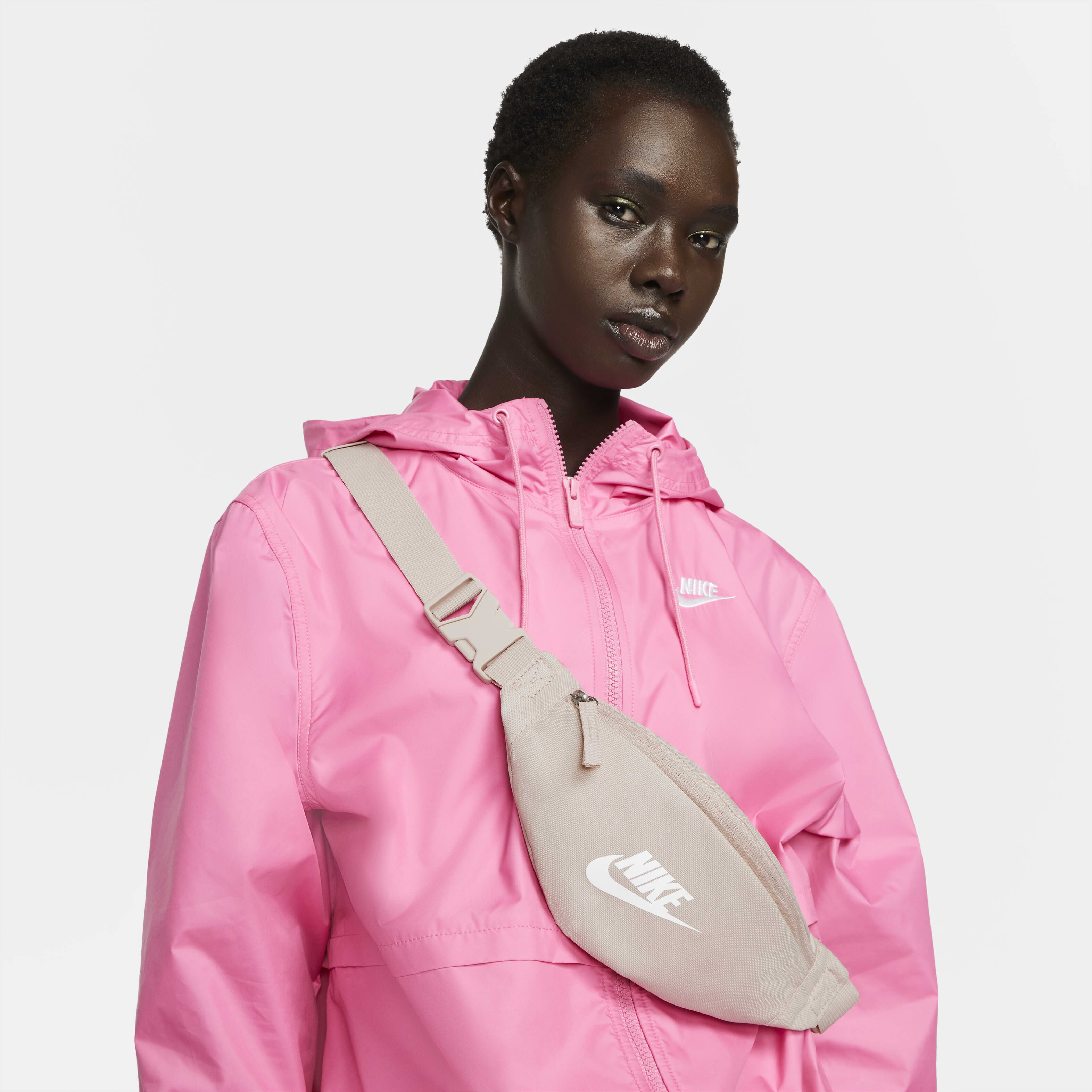 نايكي image number 1