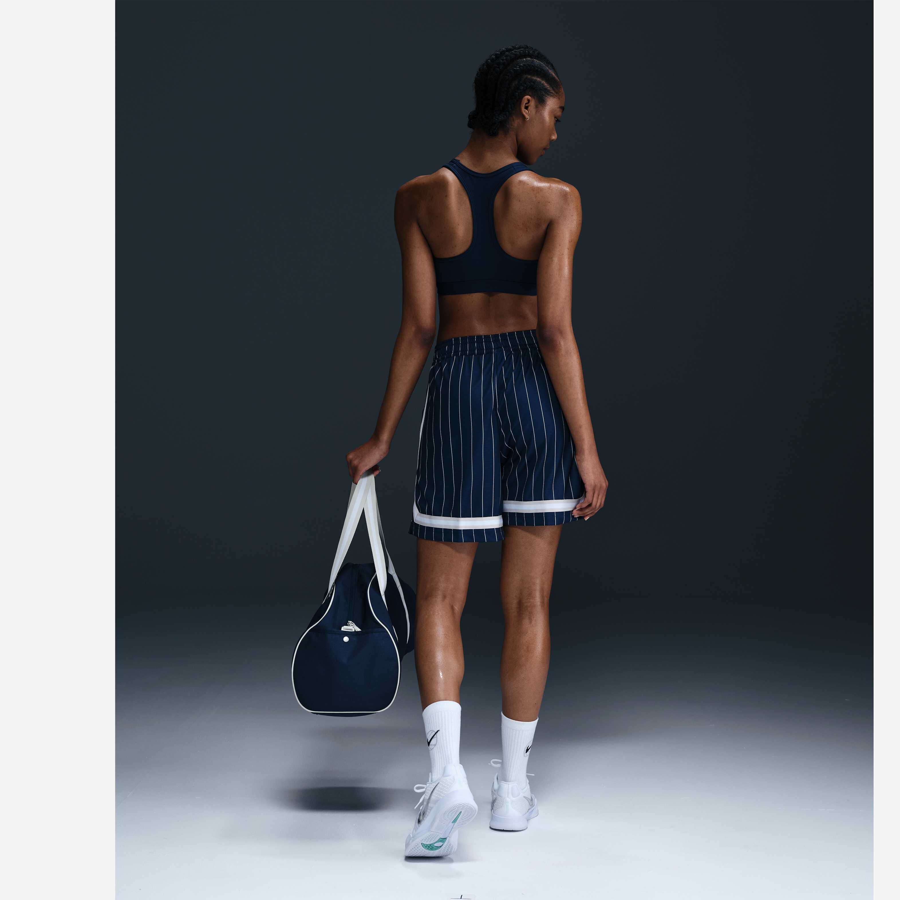 Nike Fly Crossover image number 3