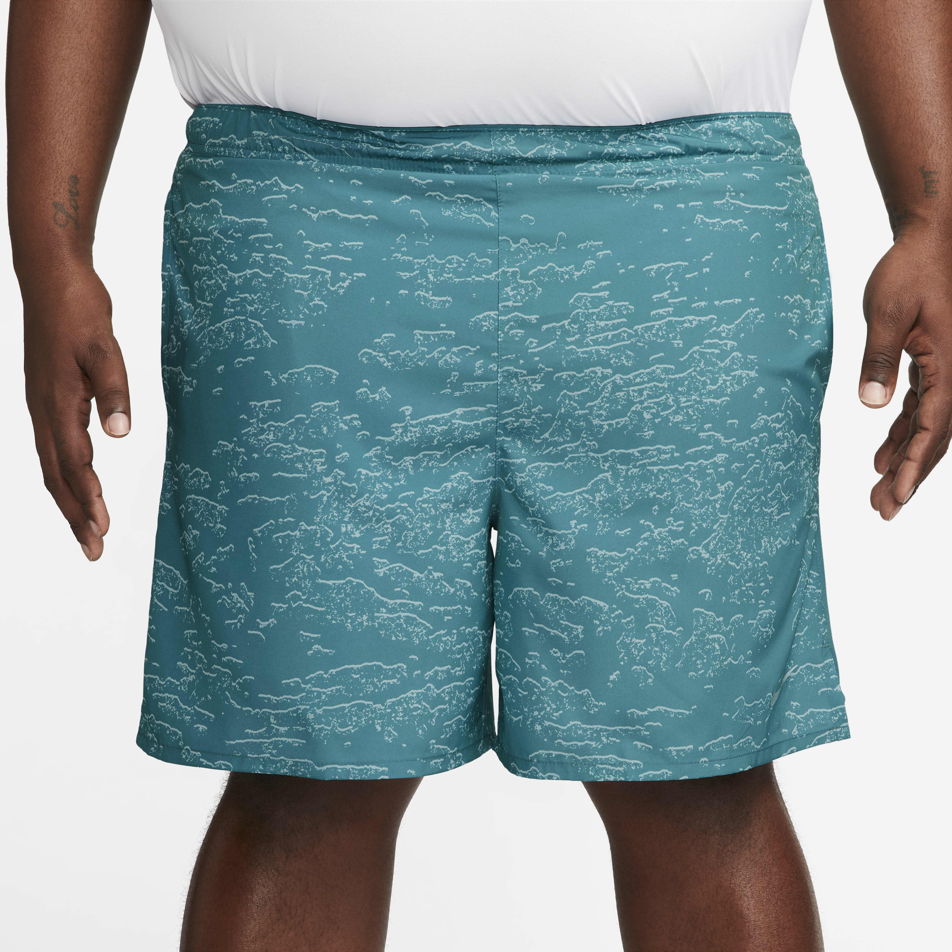 Nike Dri-FIT Run Division Challenger image number 10