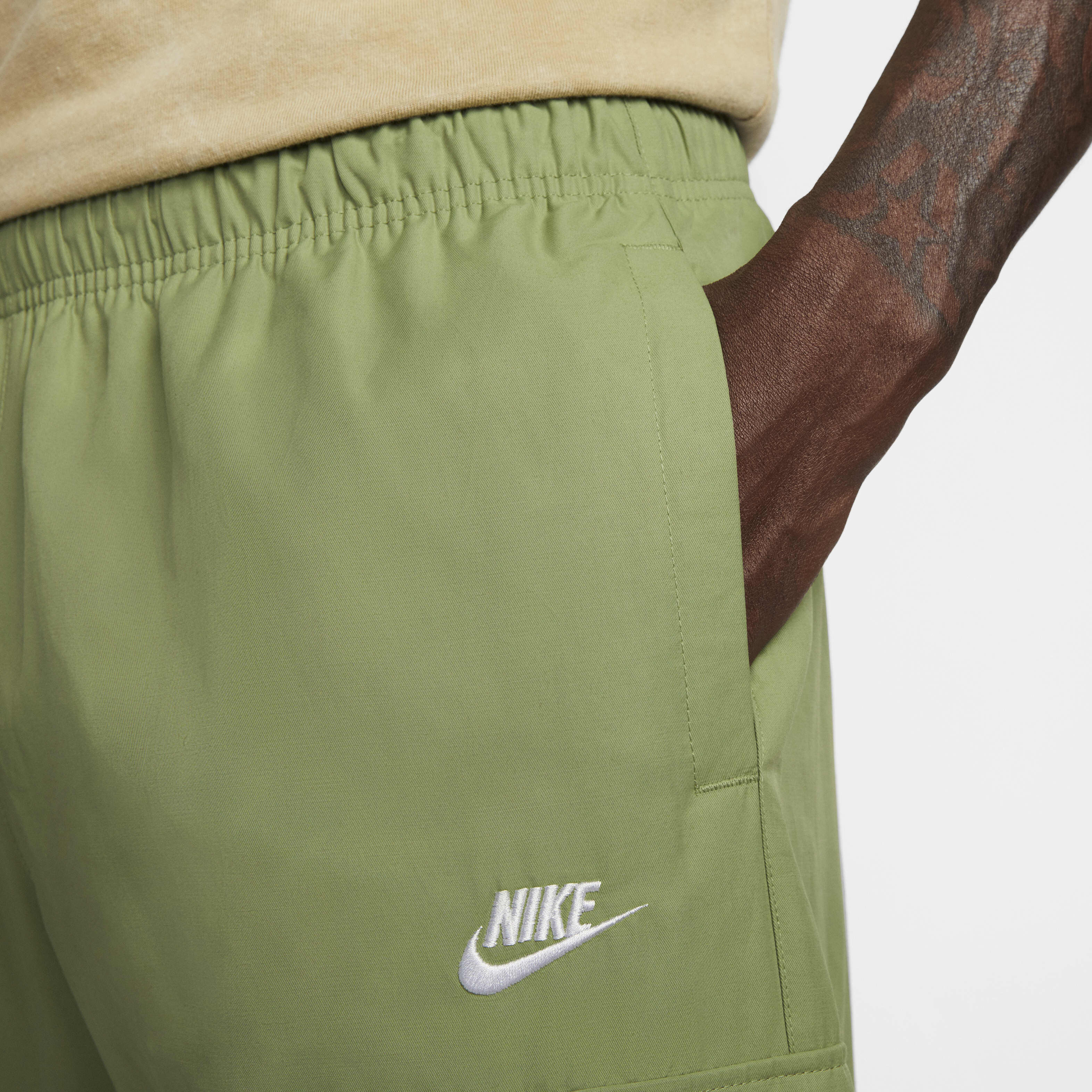 Nike Sportswear Repeat image number 3