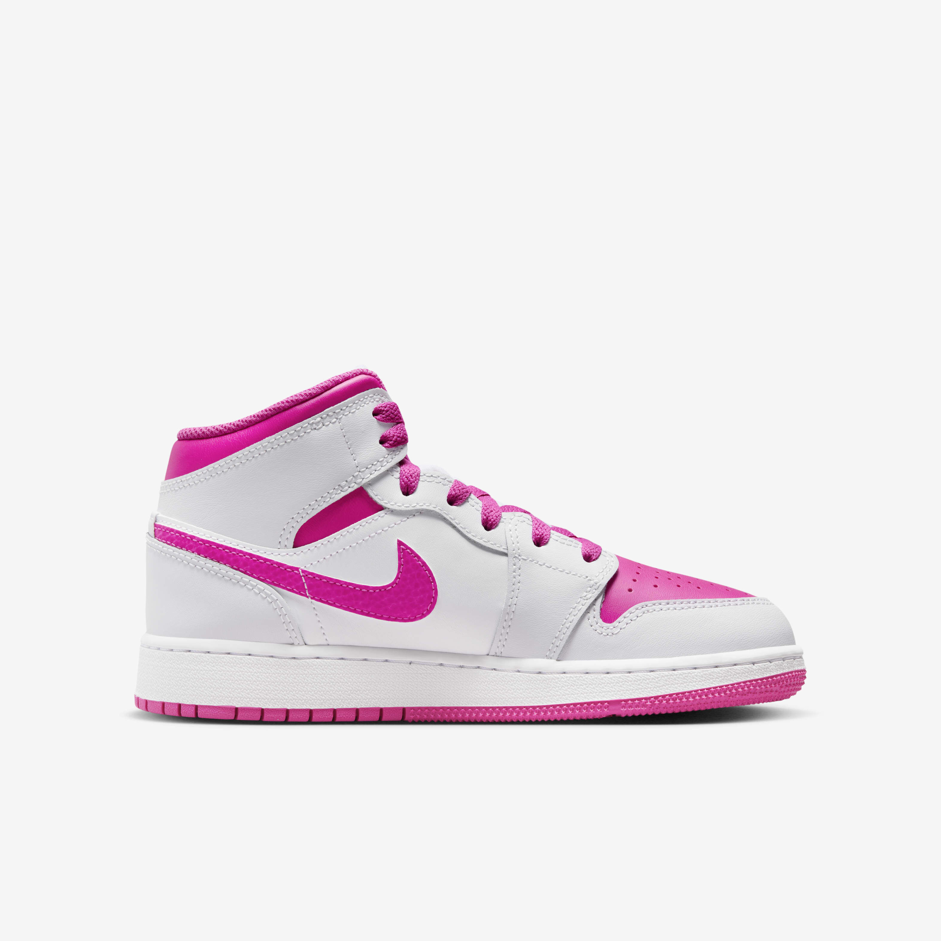 اير جوردن 1 ميد image number 2