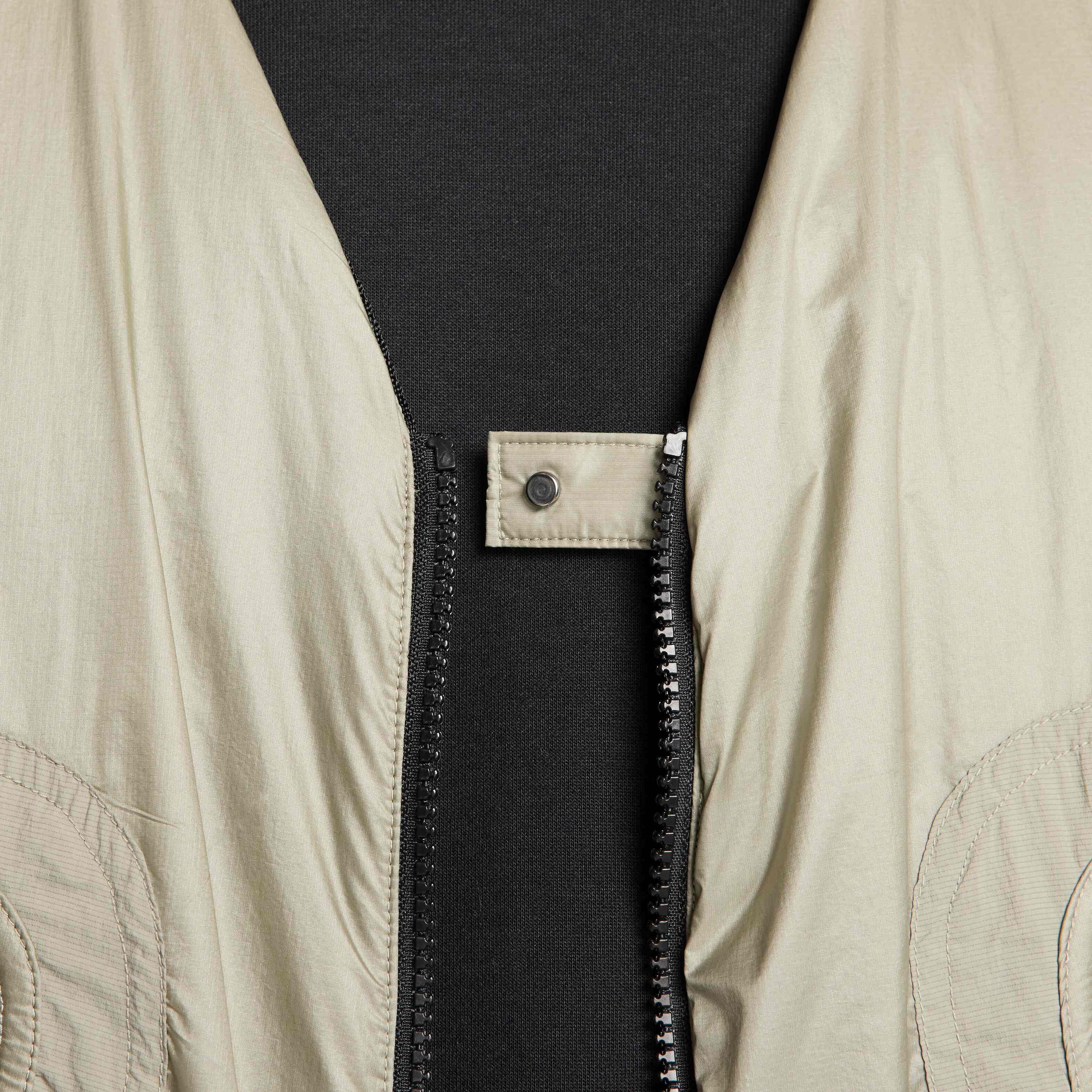 نايكي تك image number 4