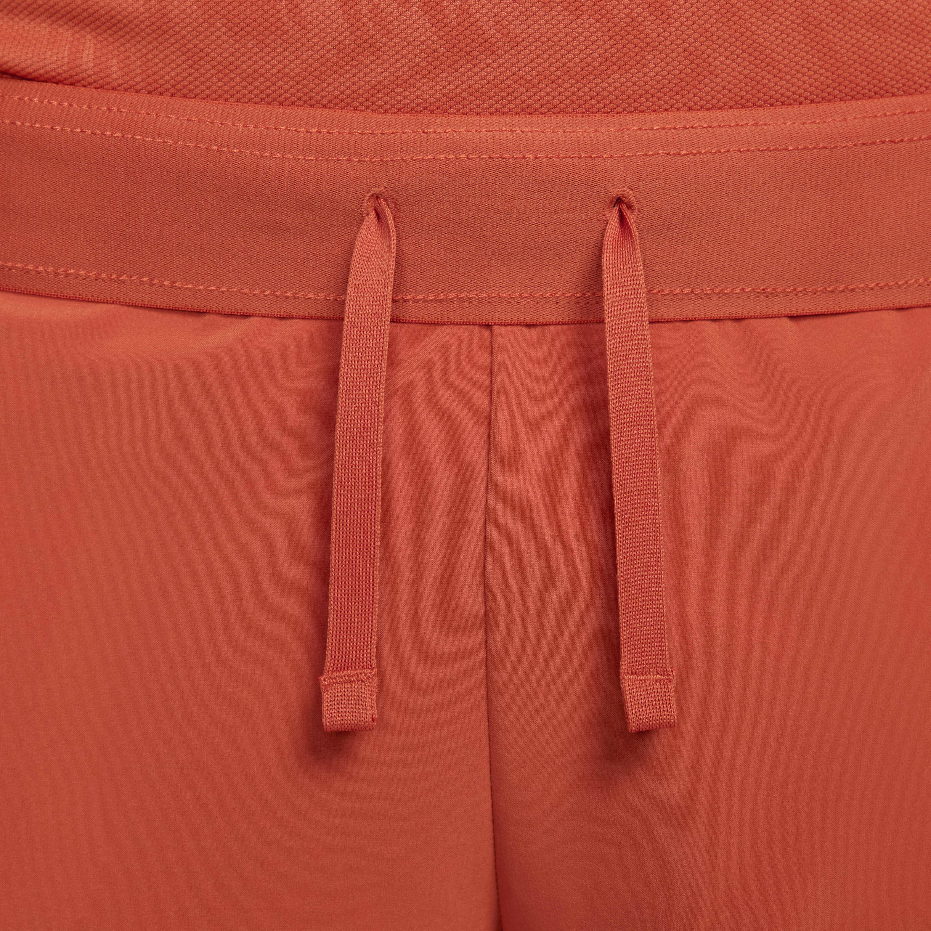 نايكي كورت سلام image number 3