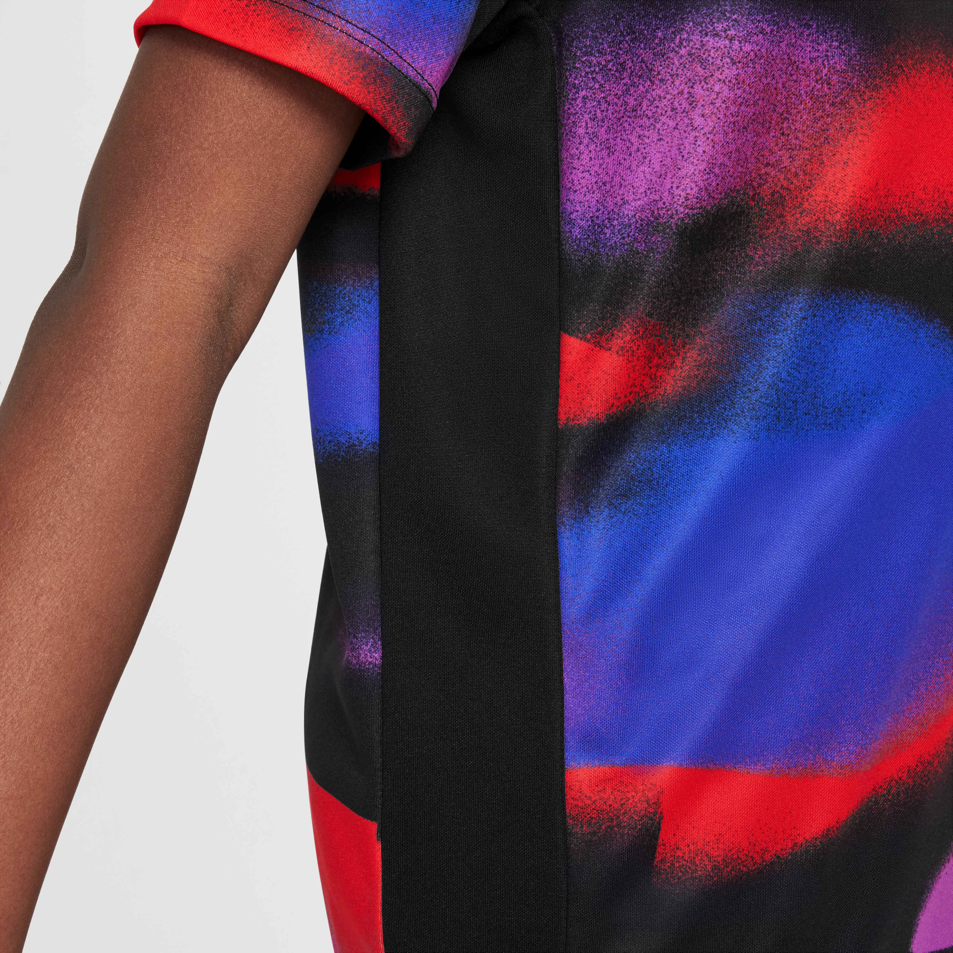 انجلترا أكاديمي برو image number 6