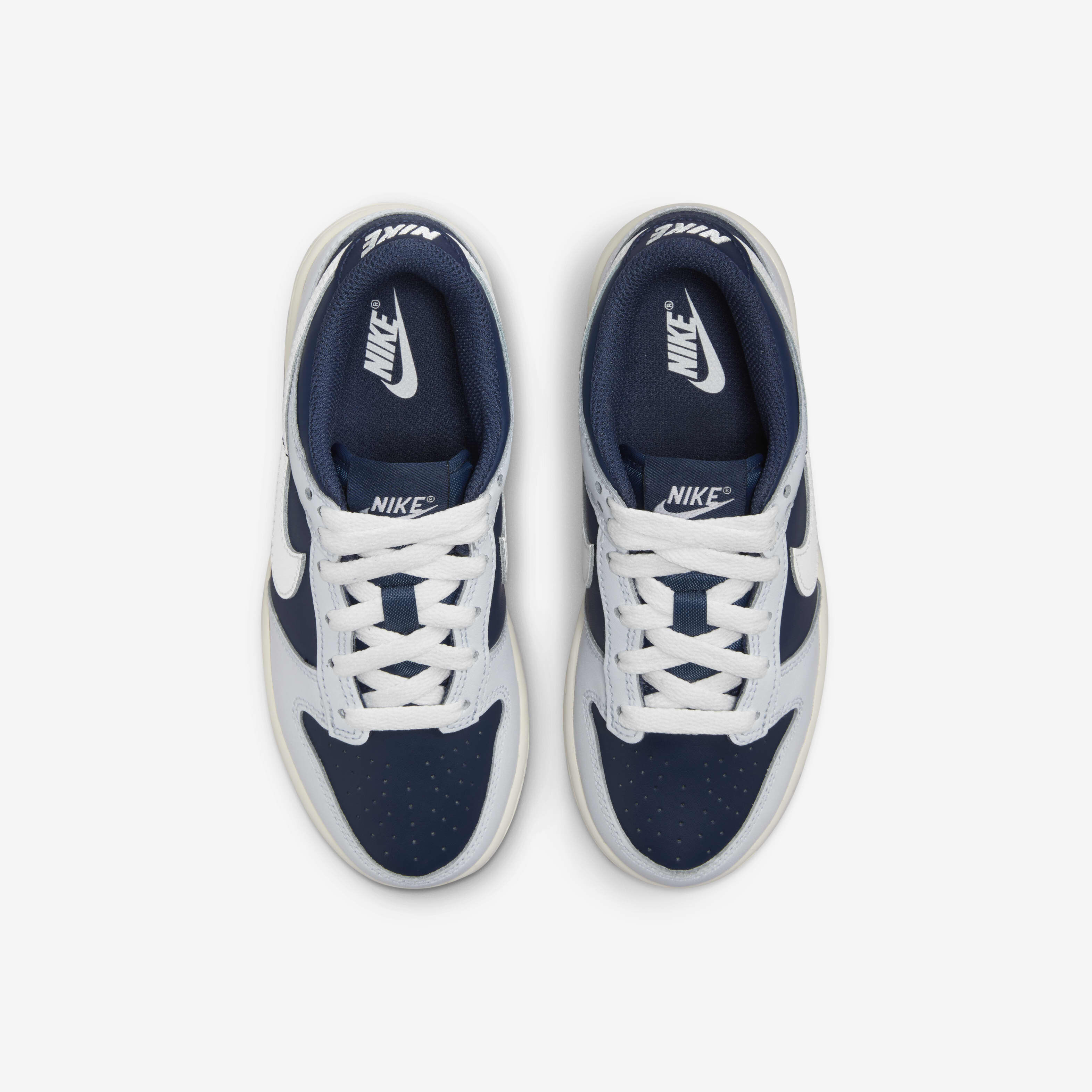 Nike Dunk Low image number 3