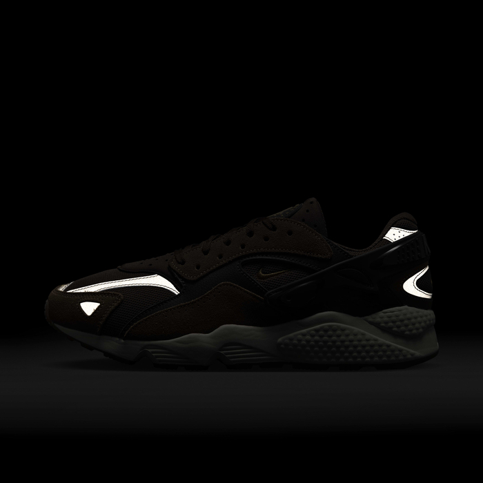 Nike Air Huarache Runner image number 10 Nike Air Huarache Runner image number 10