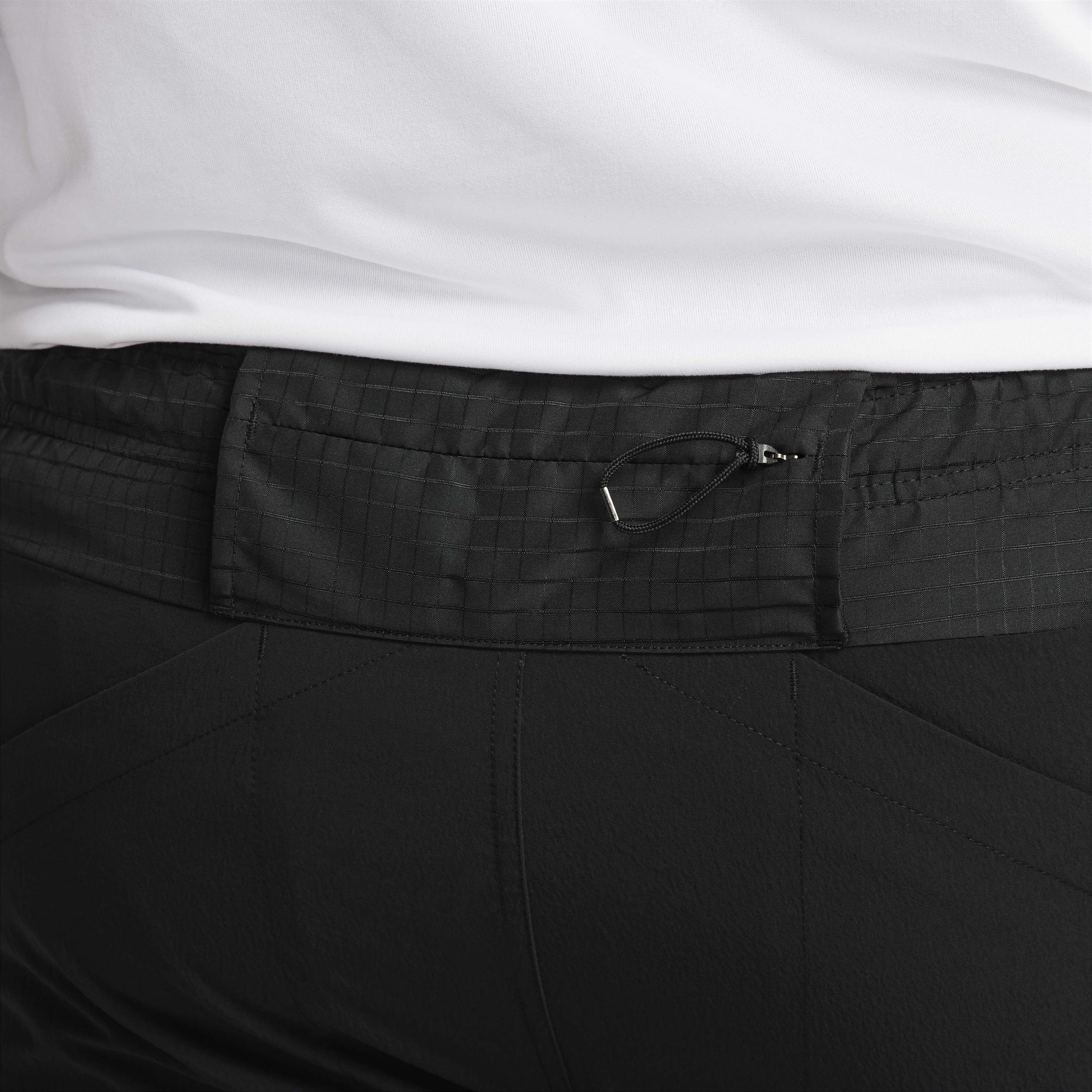 نايكي APS image number 13