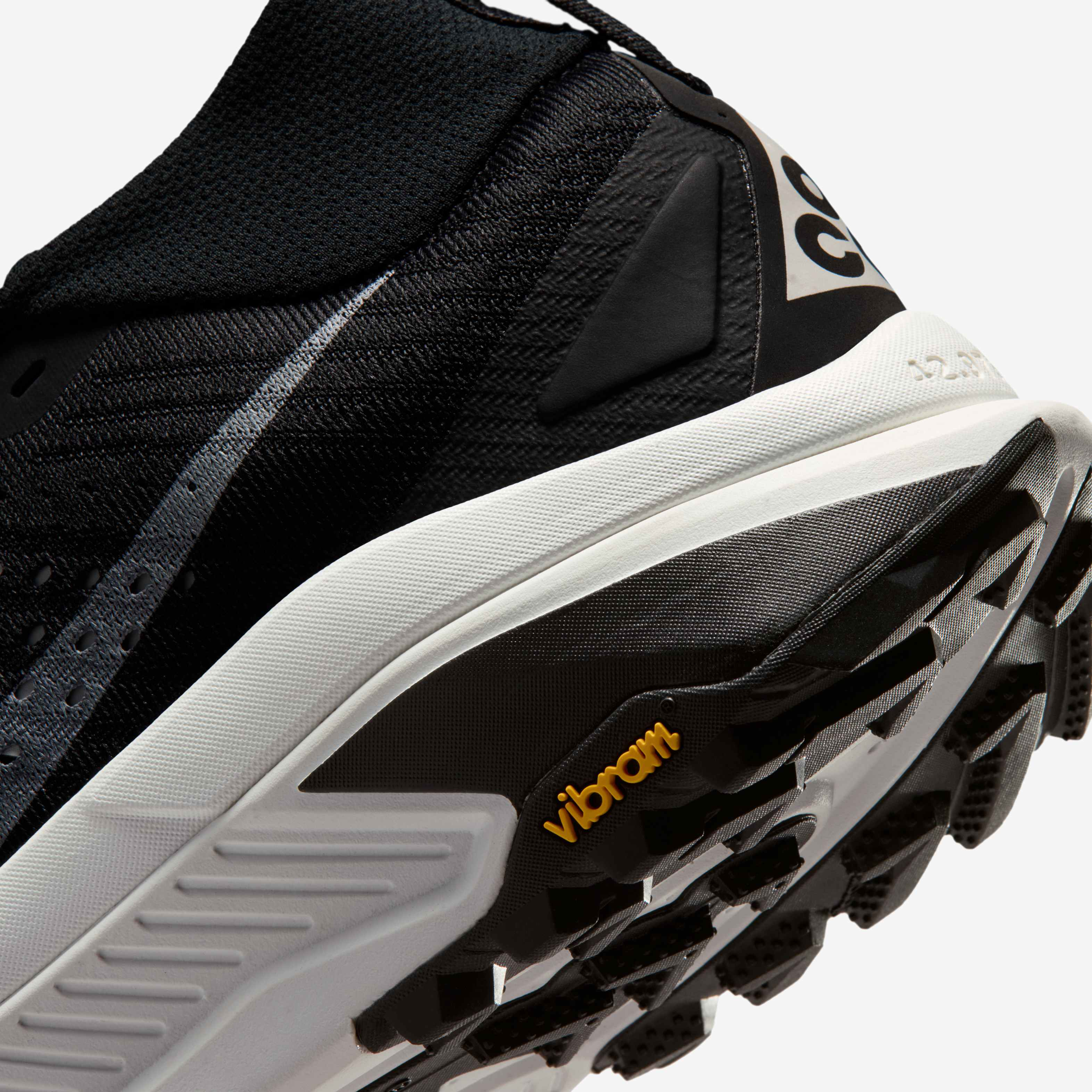 Nike ACG Zegama image number 7