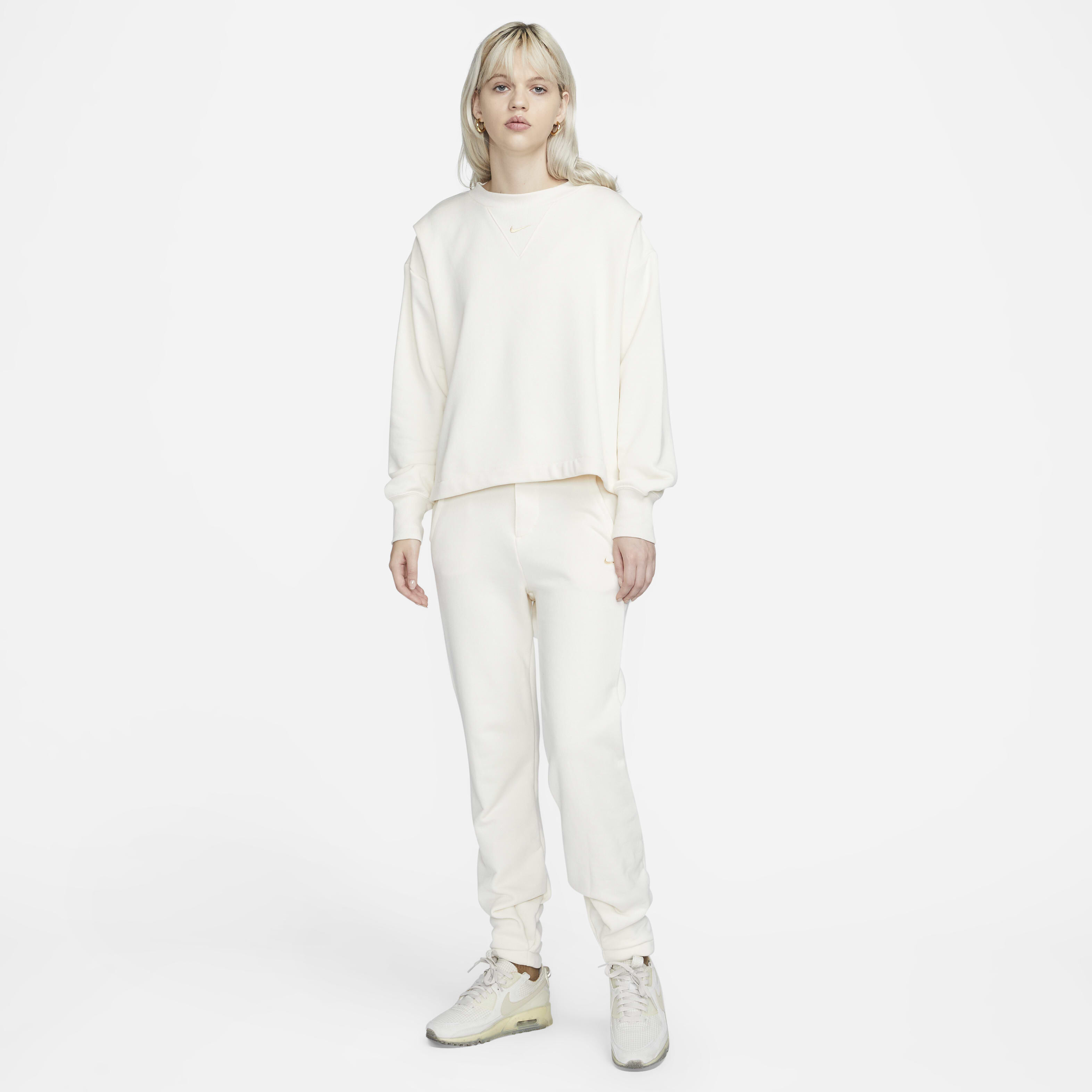 نايكي سبورتسوير مودرن فليس image number 4