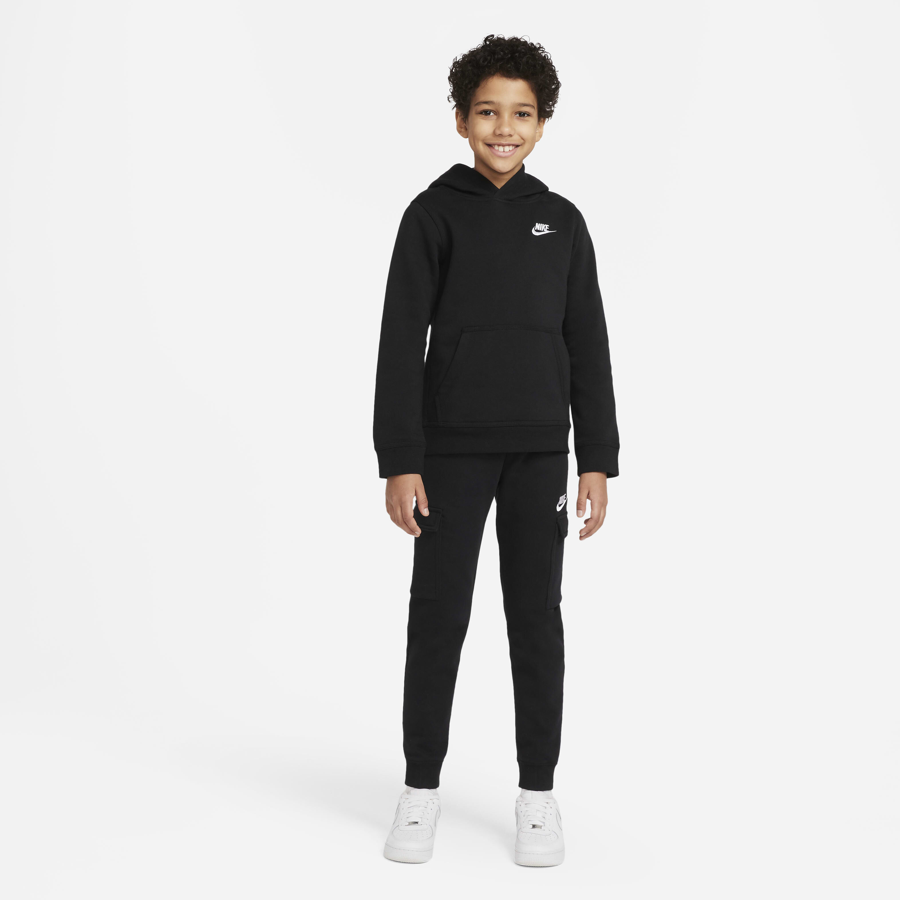Nike Sportswear Club image number 4
