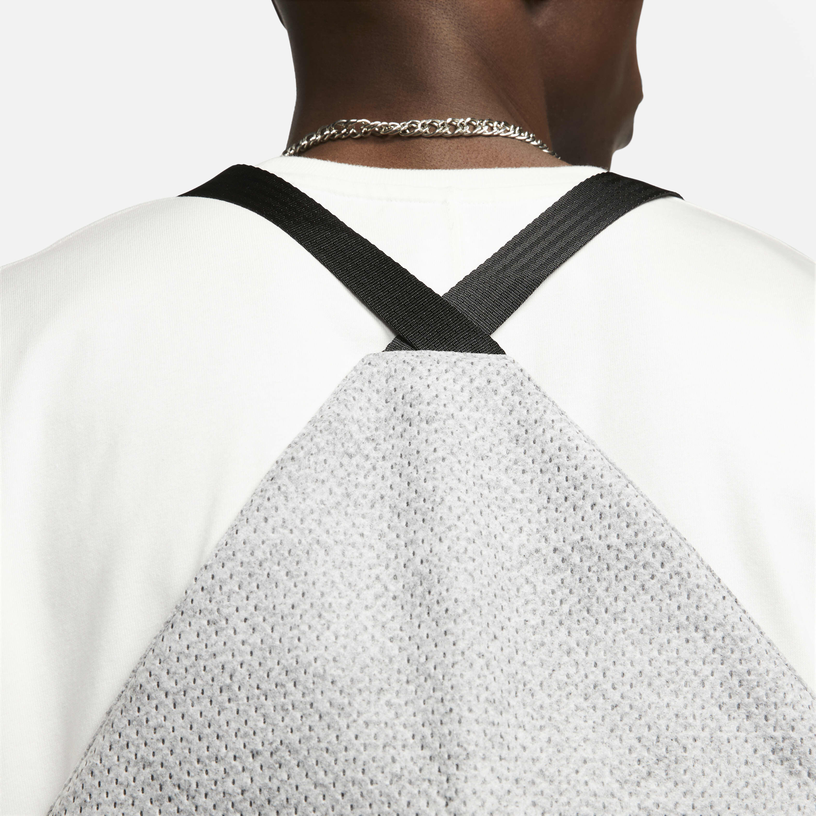 Nike Forward Utility Gilet image number 9