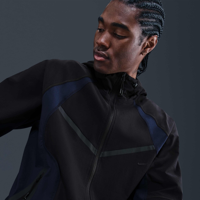 Nike Tech image number 2 Nike Tech image number 2