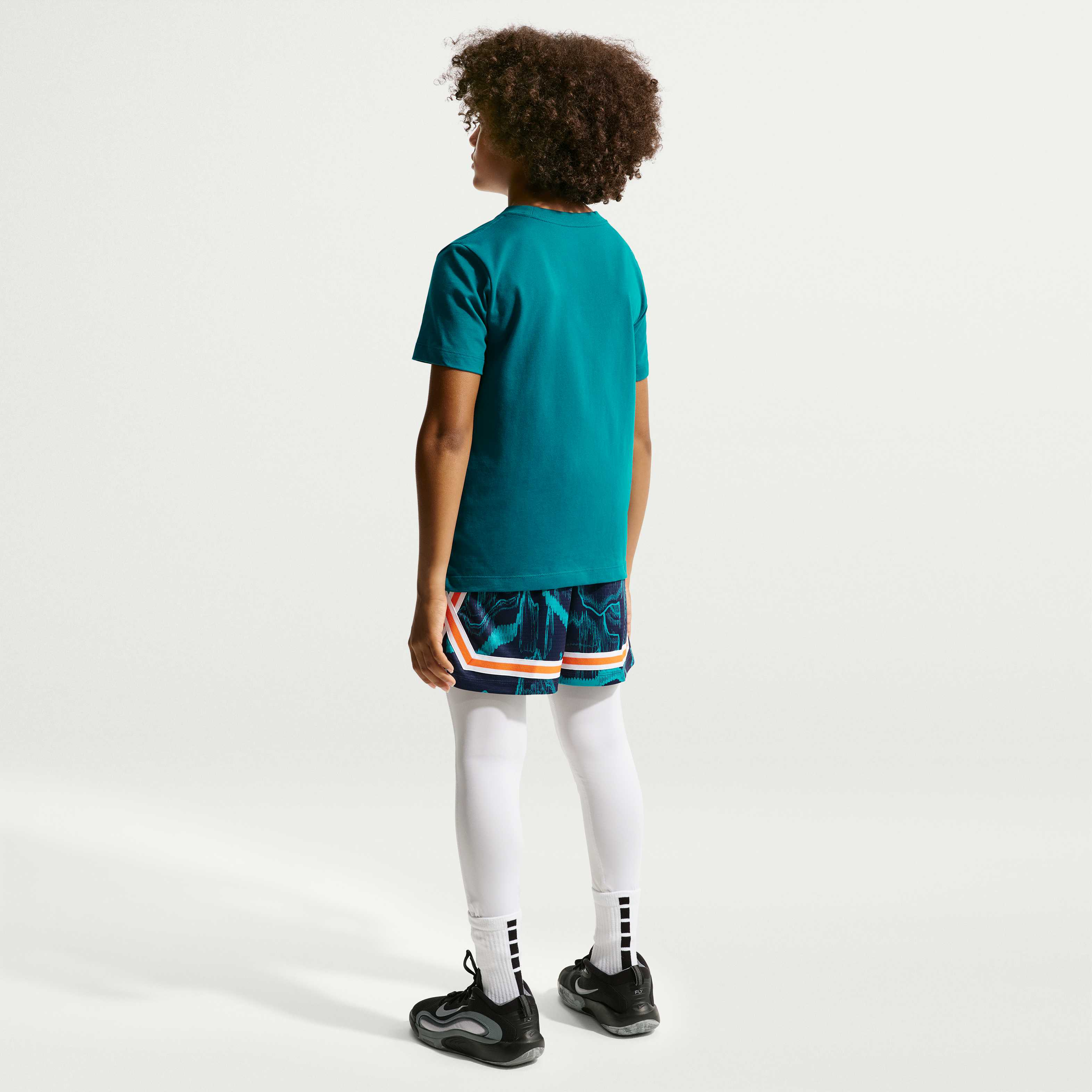 Nike image number 4