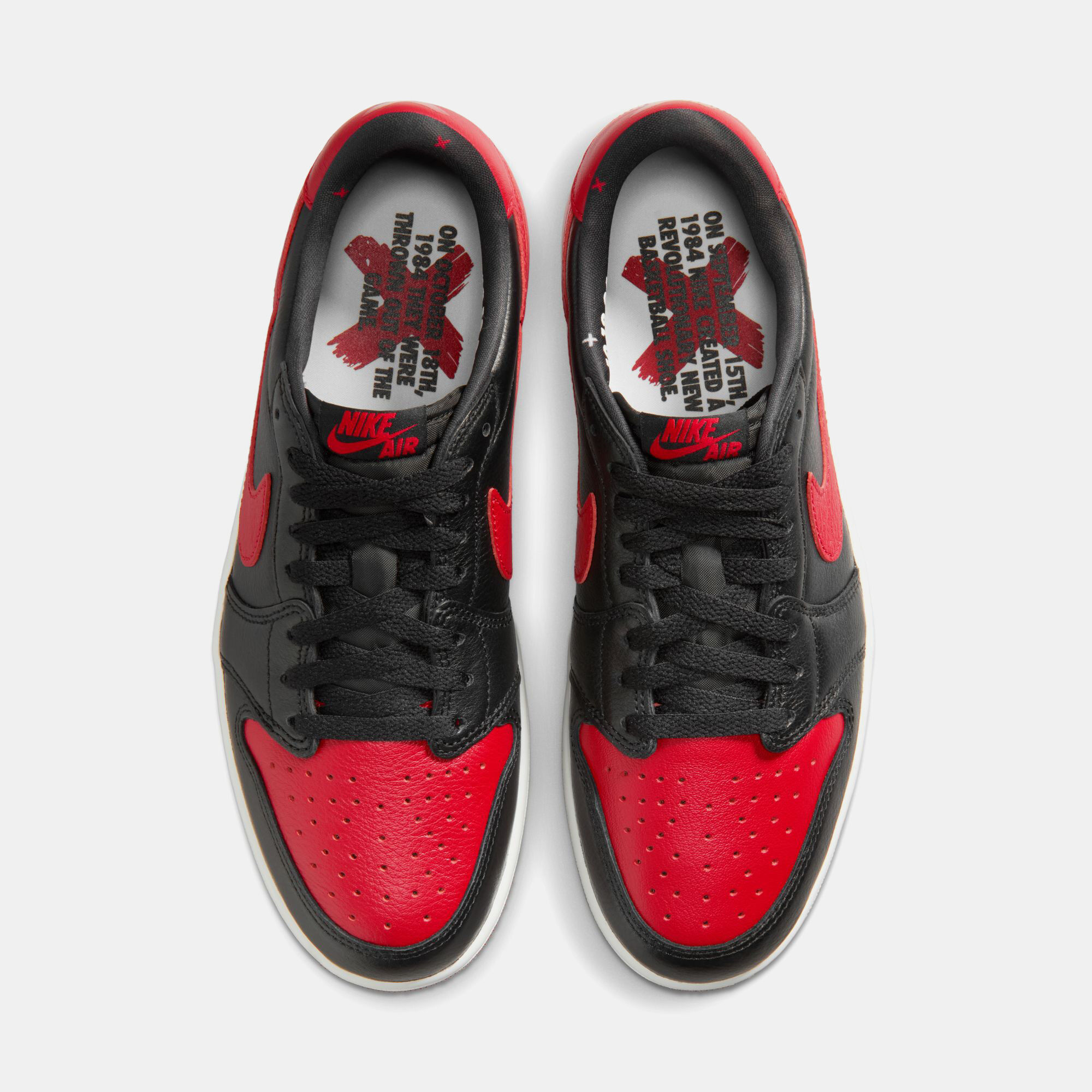 Air Jordan 1 Retro Low OG "Banned" image number 3