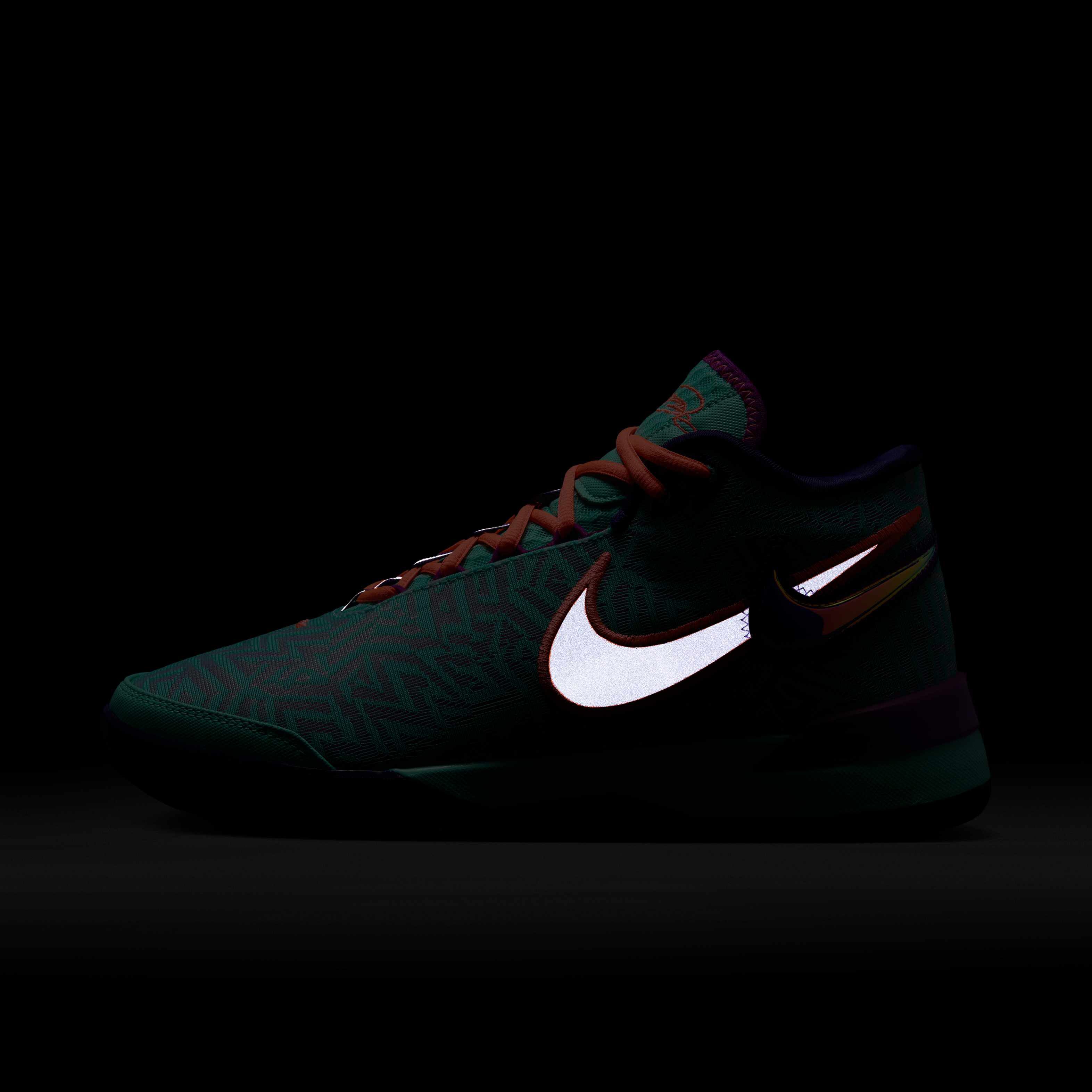 ليبرون نكست جينيسوس image number 9