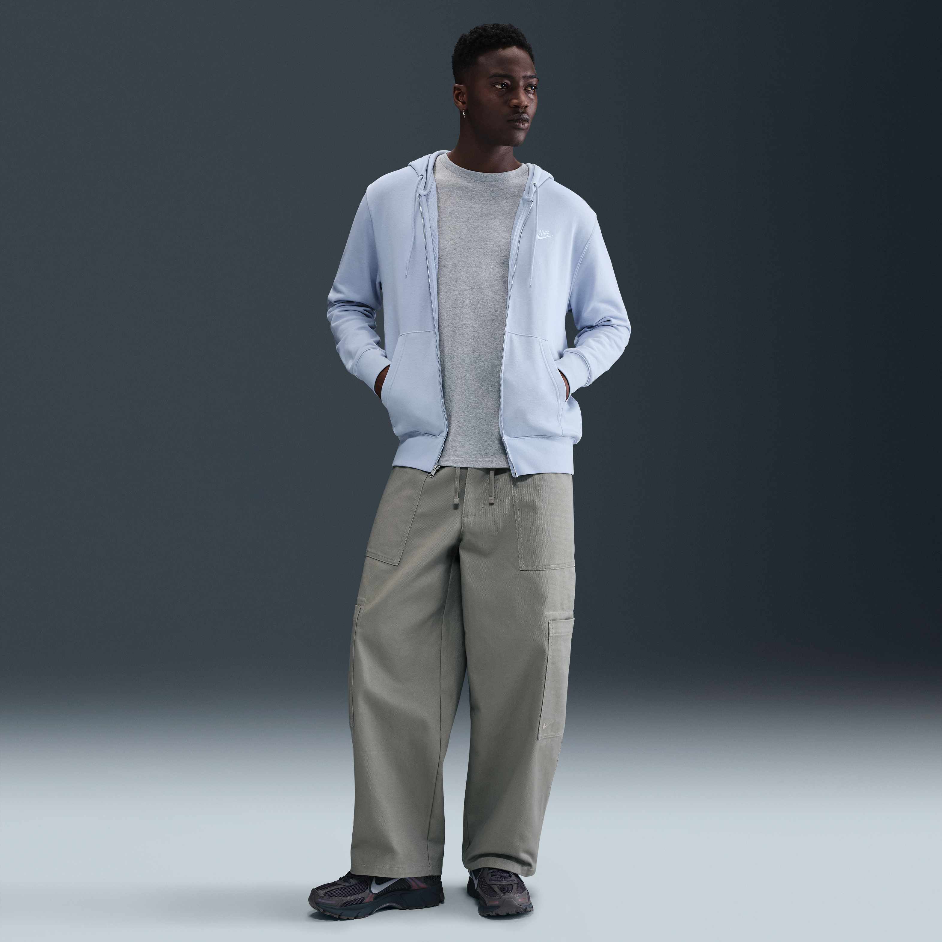 نايكي كلوب image number 3