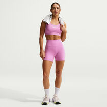 Nike Swoosh Medium Support