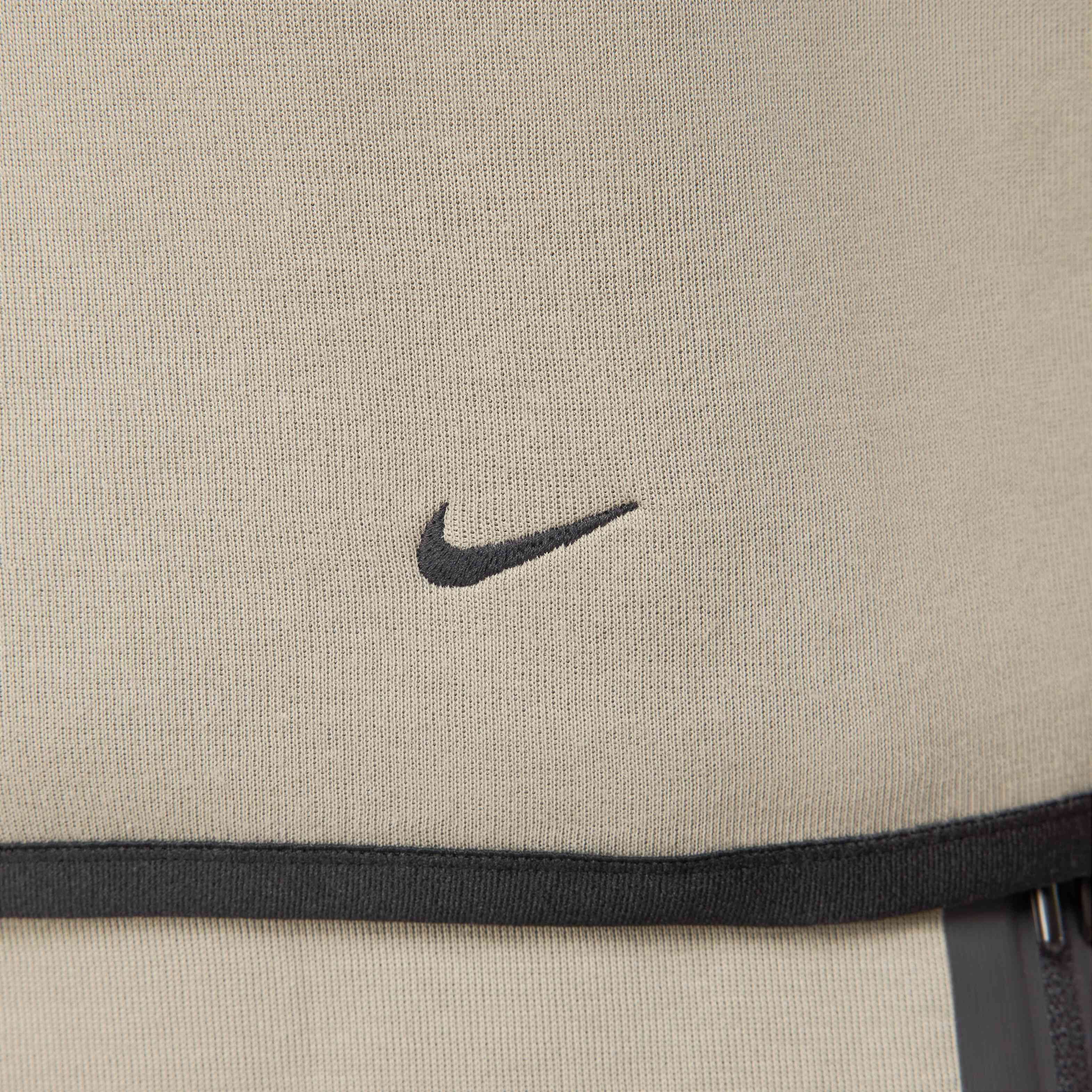 Nike Tech image number 8