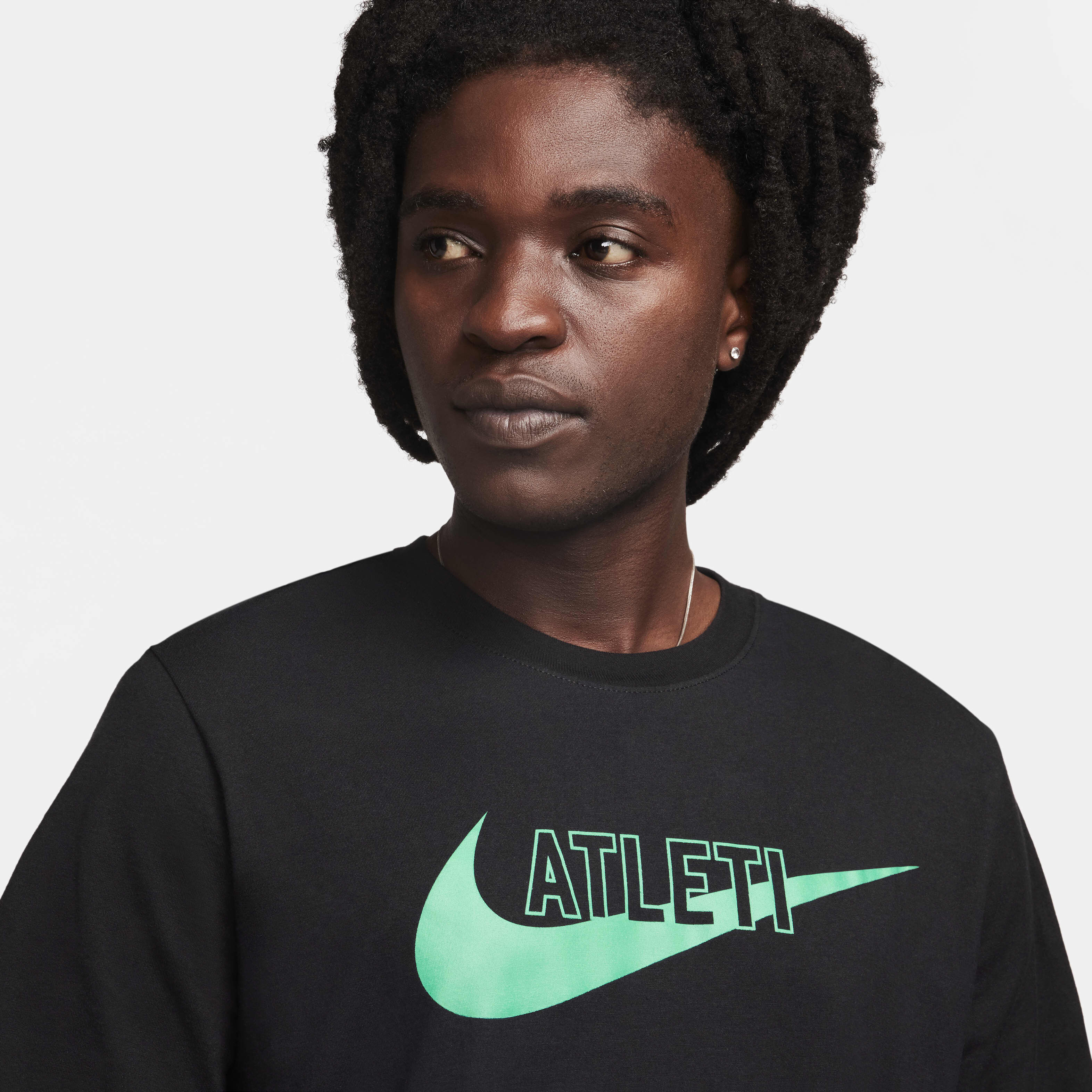 Atl&eacute;tico Madrid Swoosh image number 2