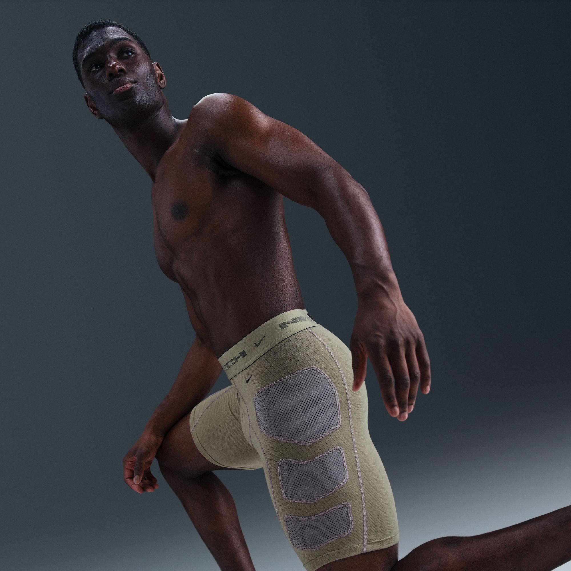 Nike Tech image number 10