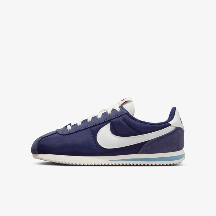 Nike Cortez Textile image number 0 Nike Cortez Textile image number 0