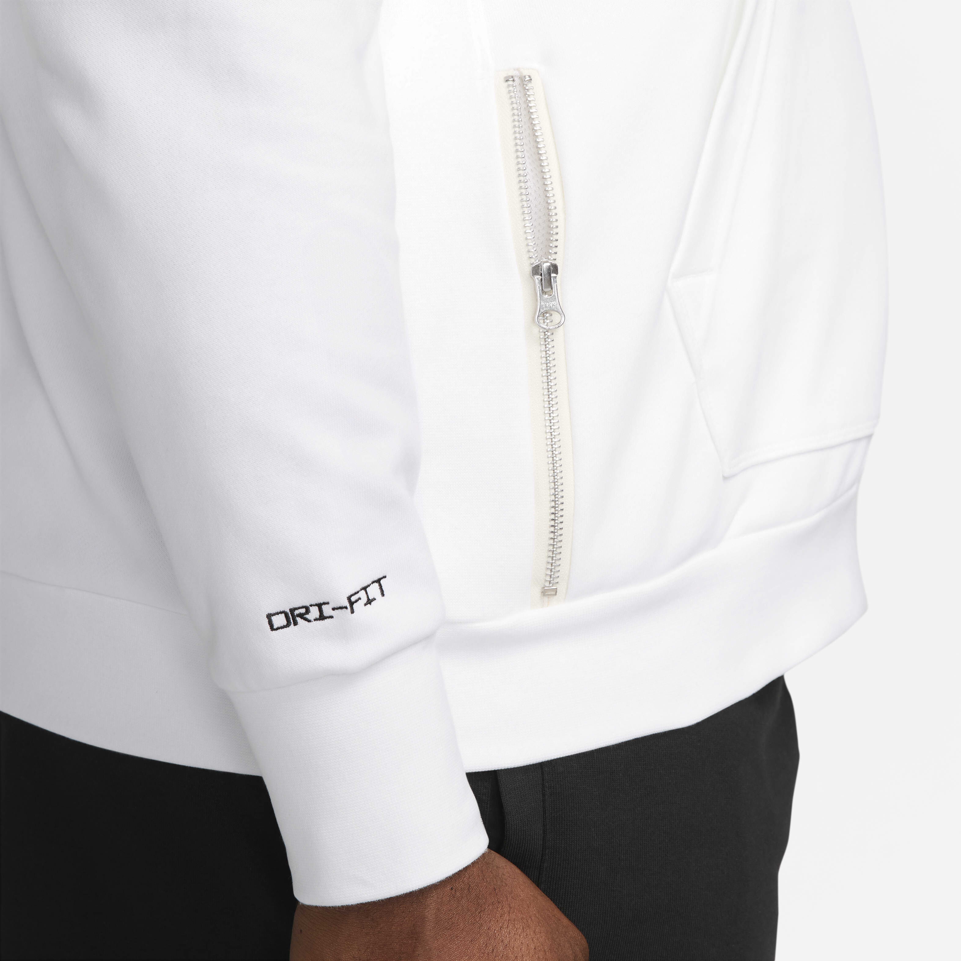 نايكي دراي-فت ستاندرد ايشيو image number 11