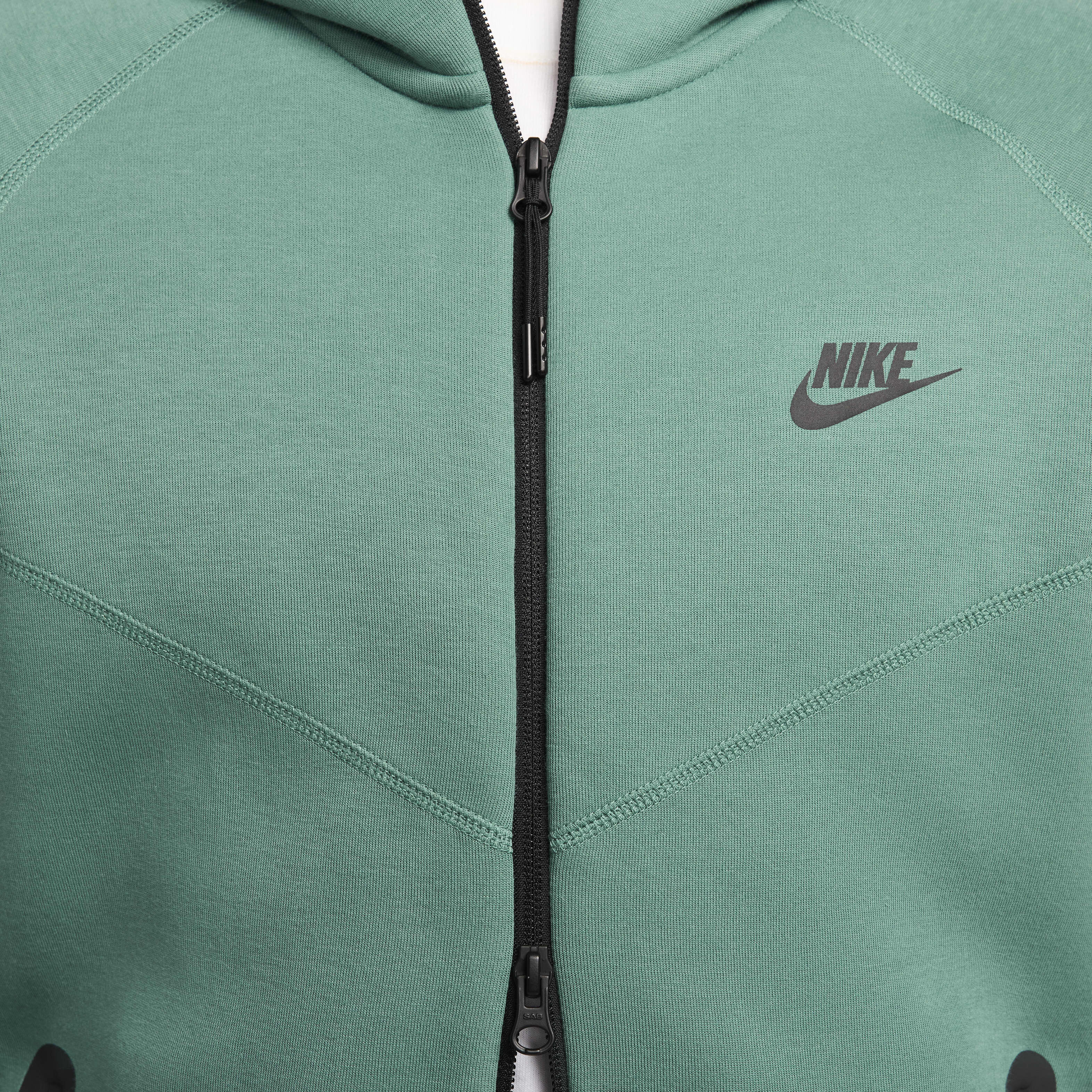 Nike Sportswear Tech Fleece Windrunner image number 4