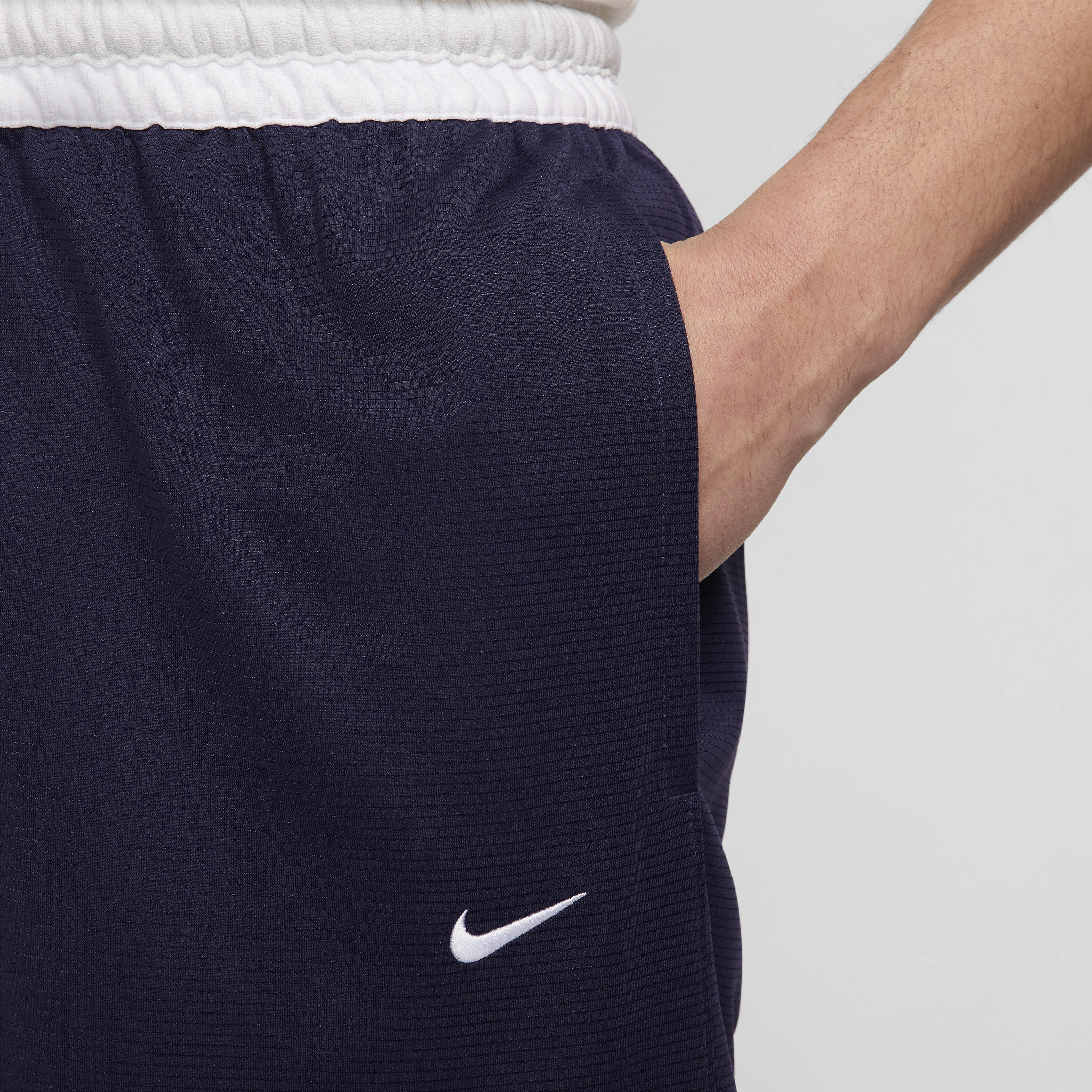 Nike Dri-FIT DNA image number 3