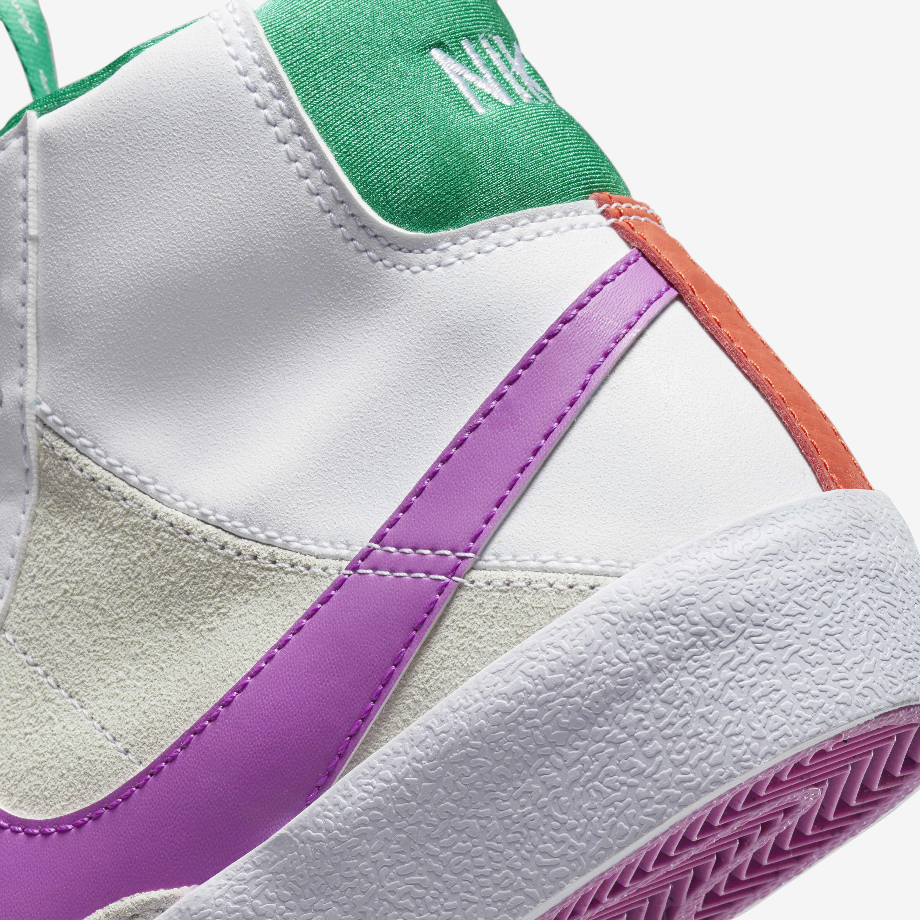 Nike Blazer Mid '77 Dance image number 7