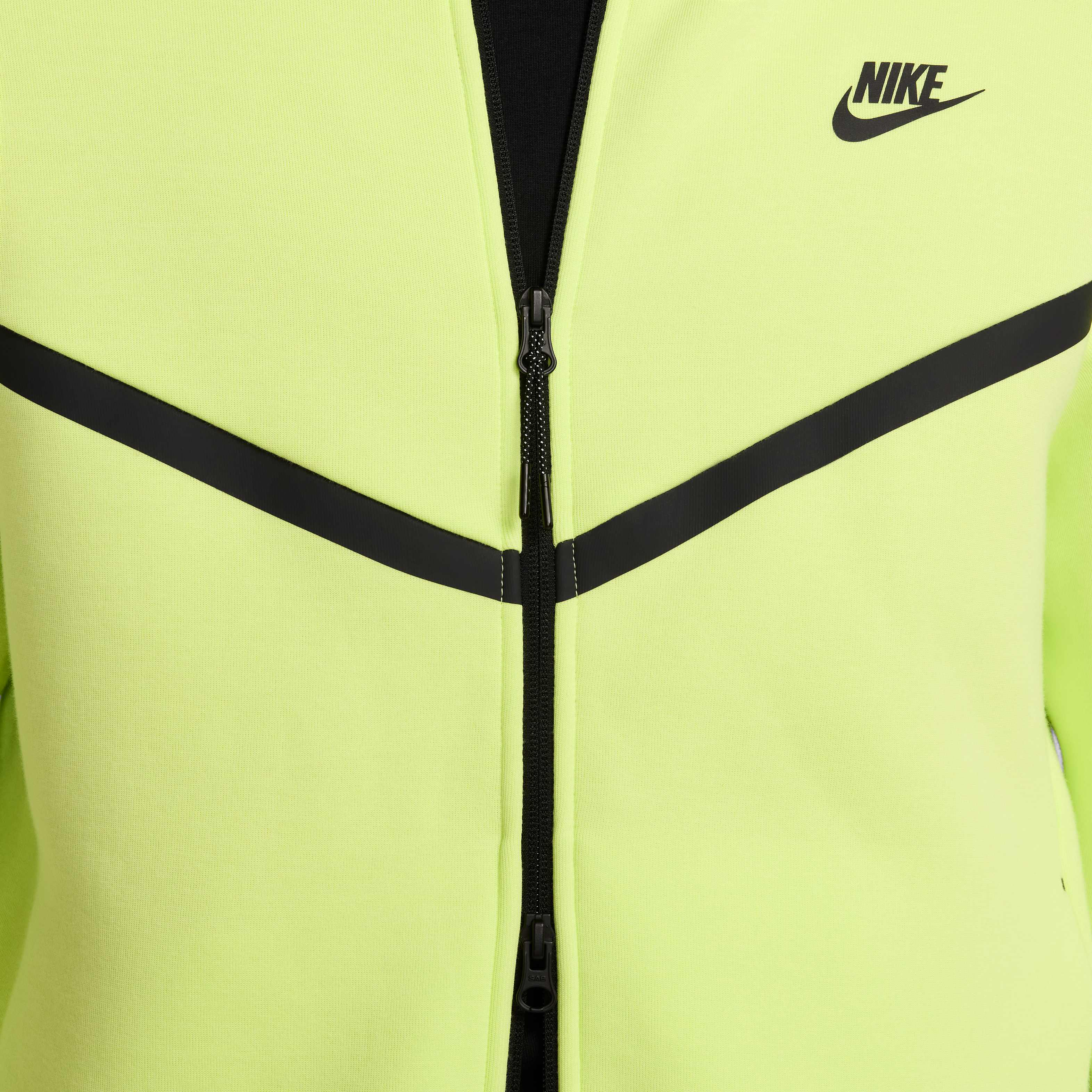 Nike Tech image number 5