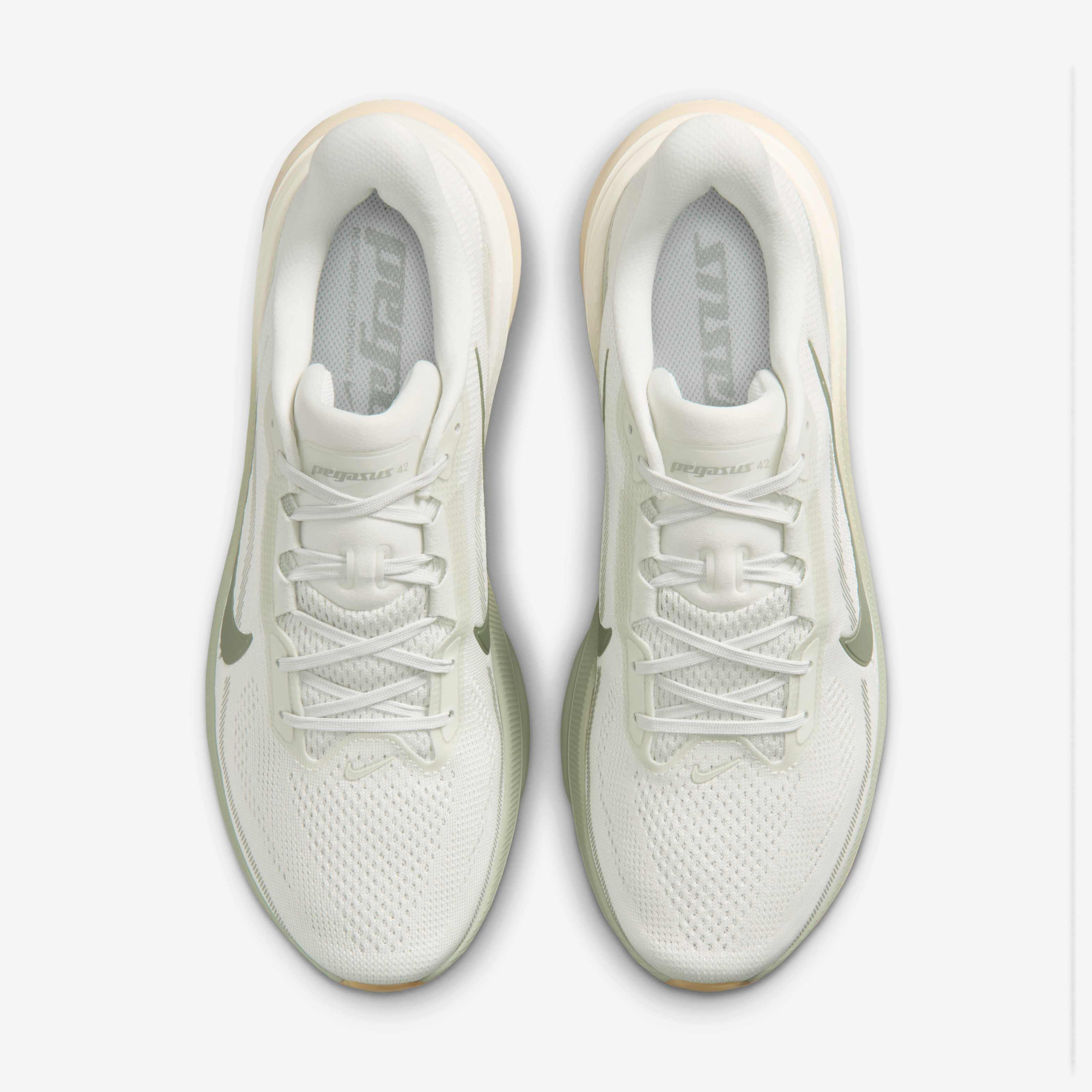 Nike Pegasus 42 image number 3