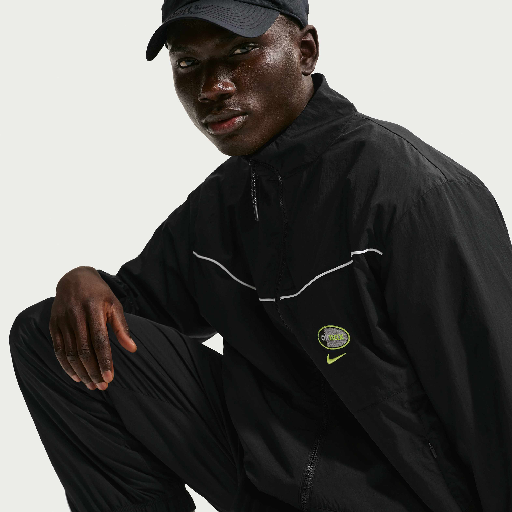 Zoom image