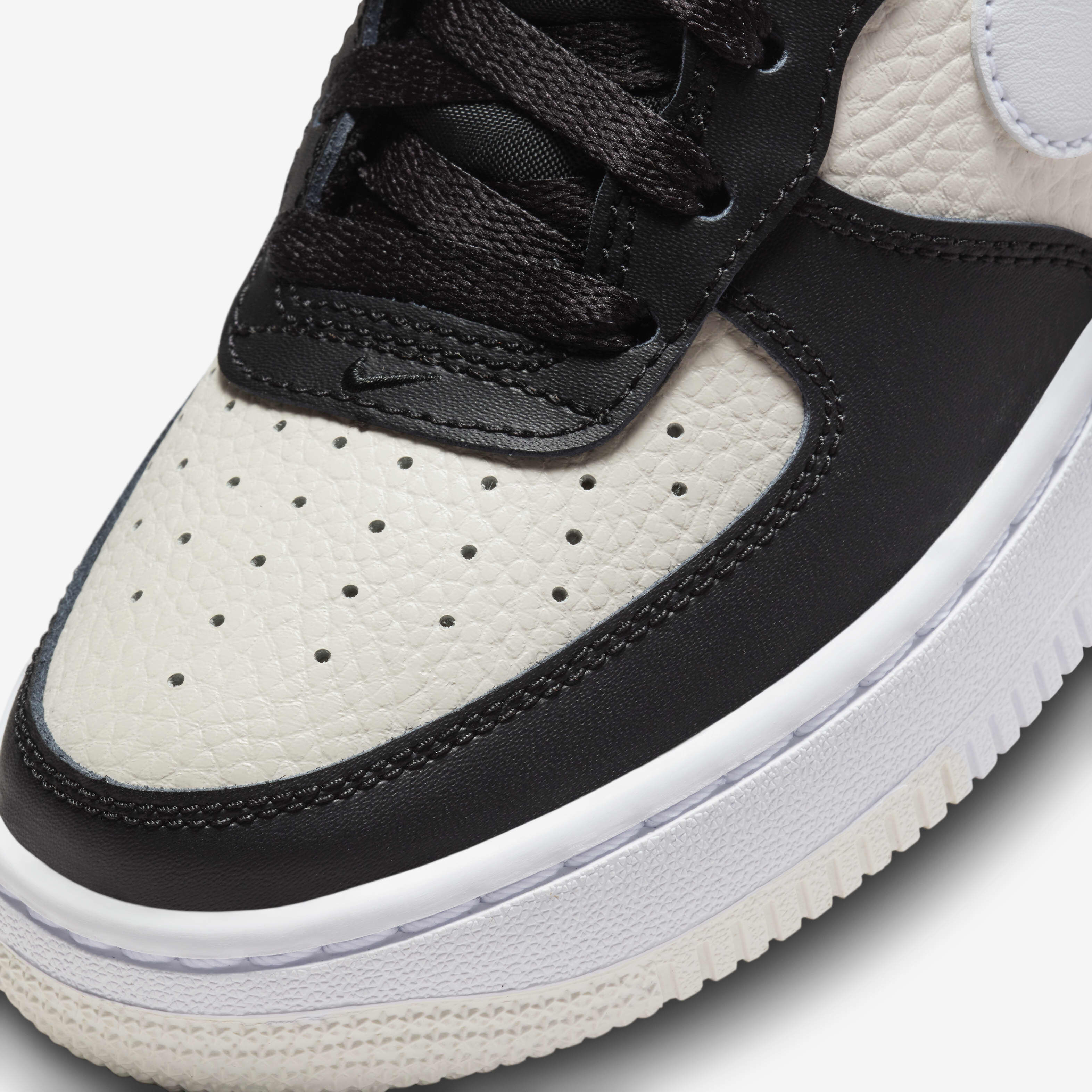 Nike Air Force 1 LV8 image number 6