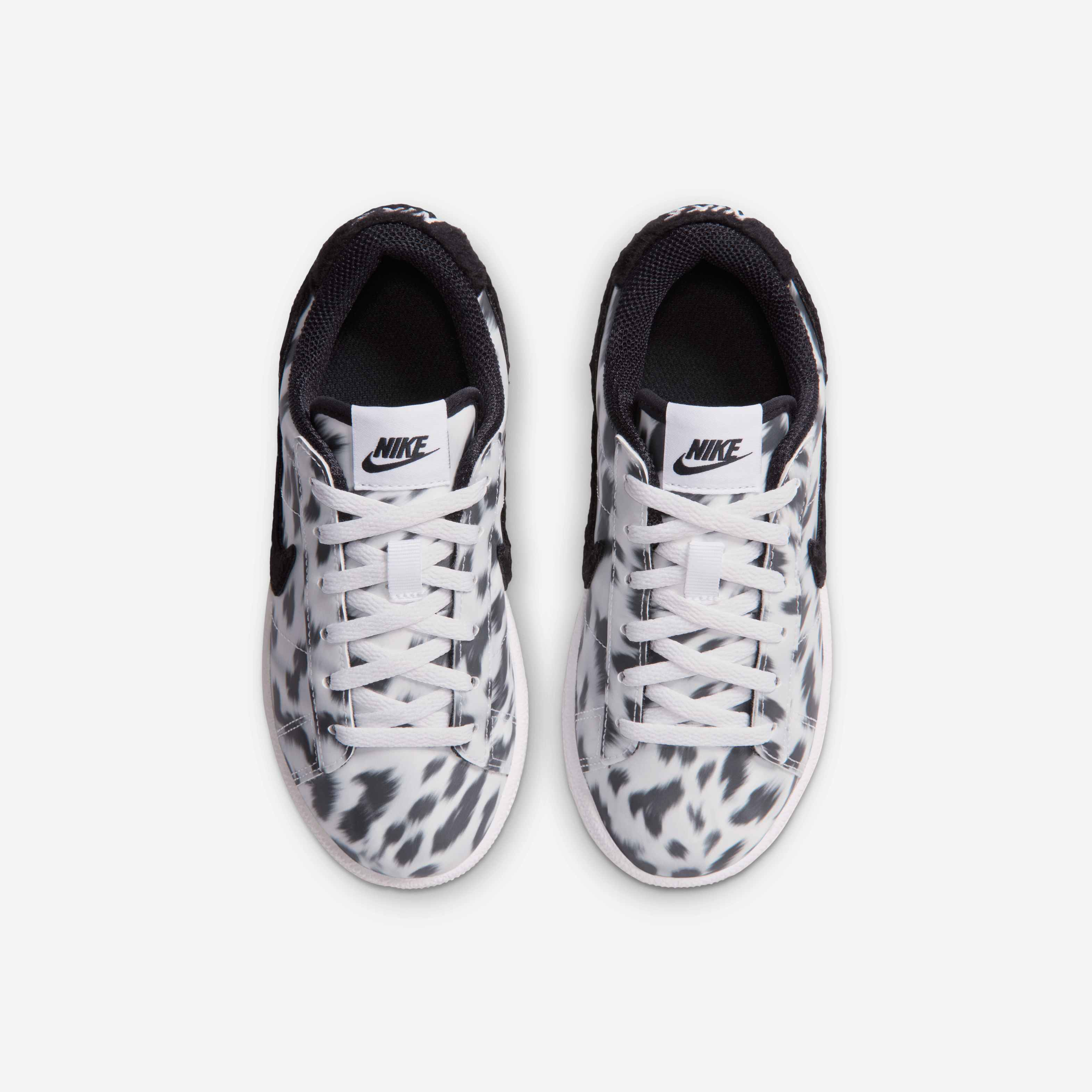 Nike Tennis Classic image number 3