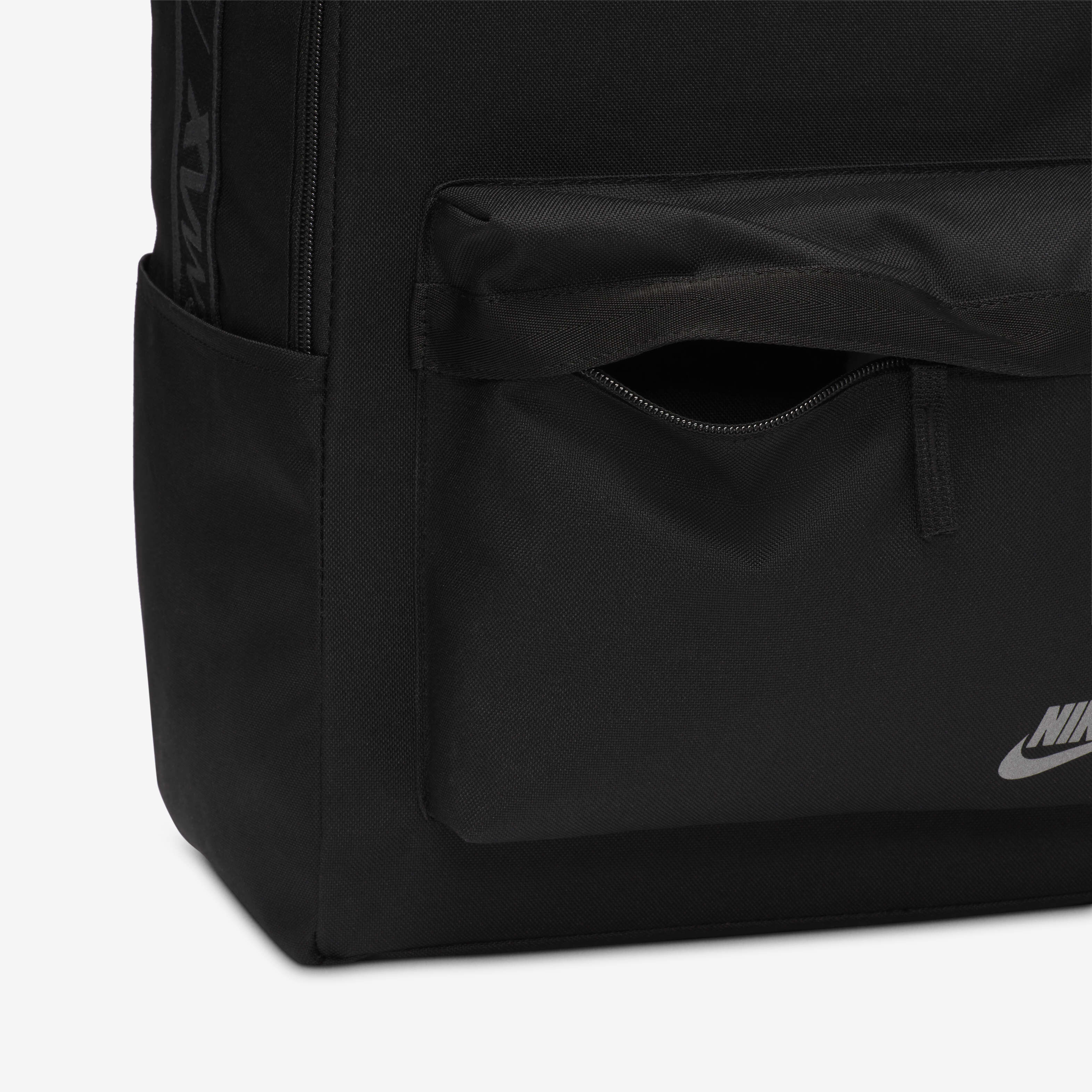 Nike sportswear heritage backpack top