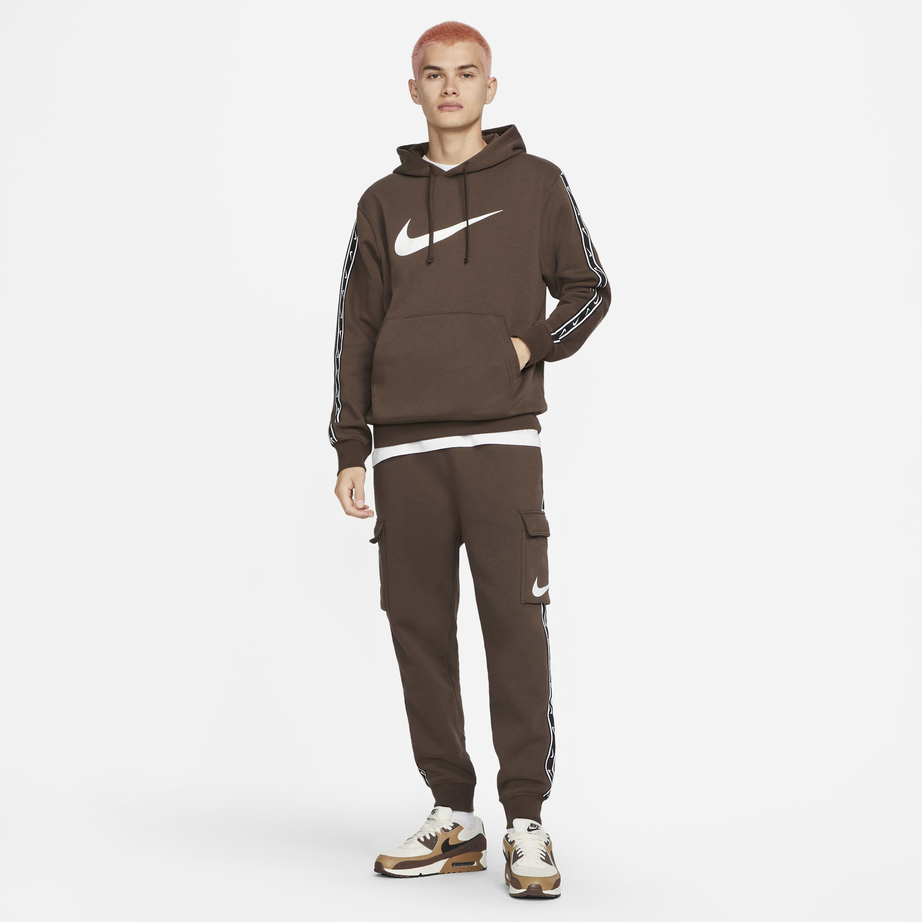 Nike Sportswear Repeat image number 5