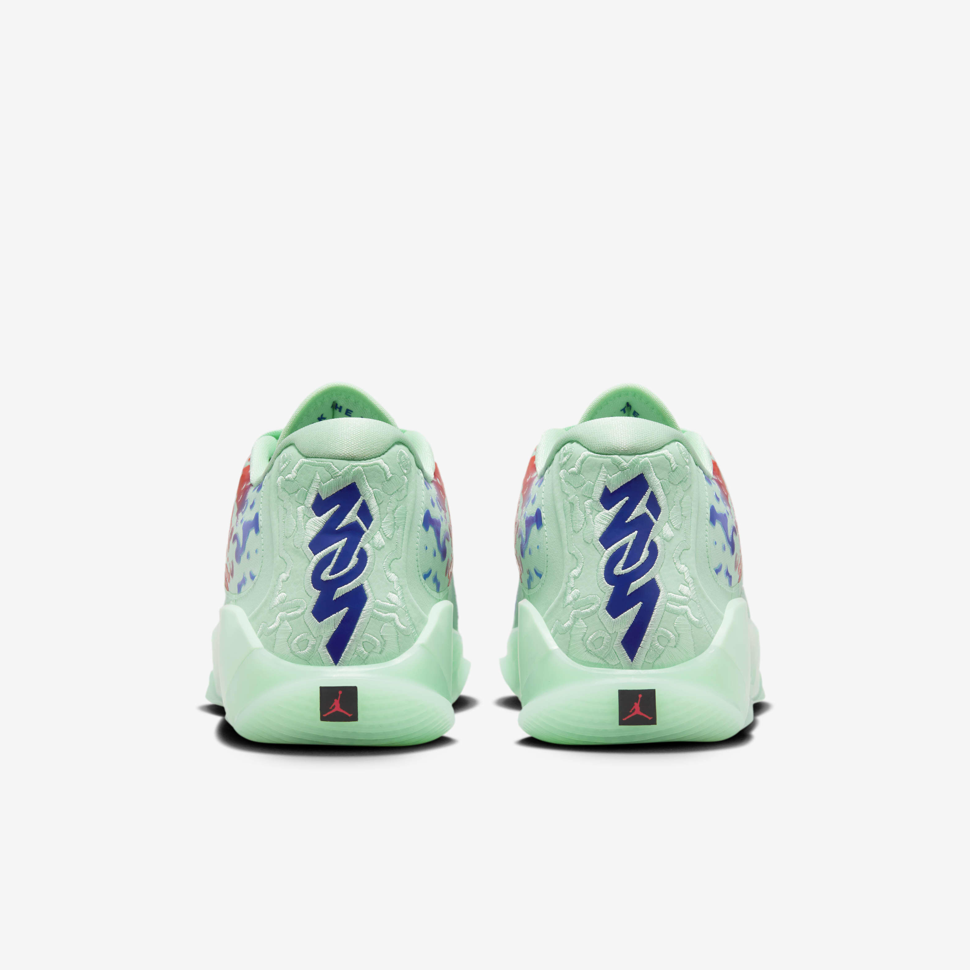 Zion 3 Basketball Shoes