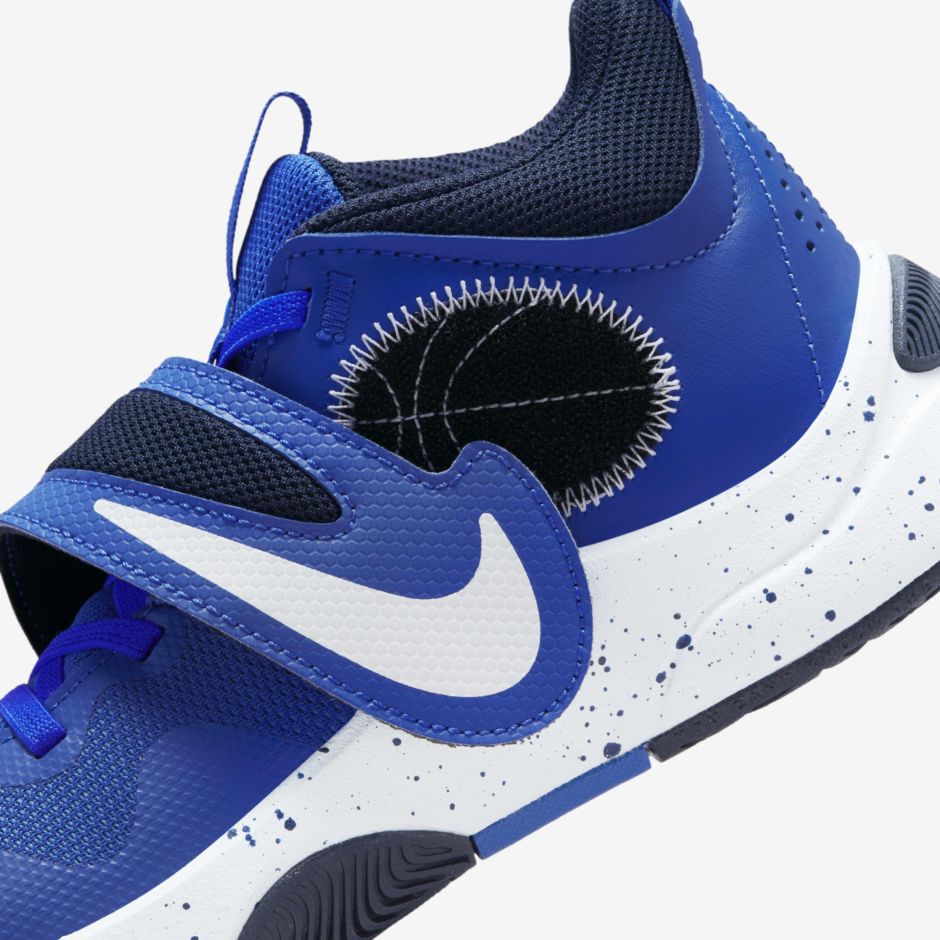 Buy Nike Team Hustle D 11 Older Kids Basketball Shoes Nike Qatar Official