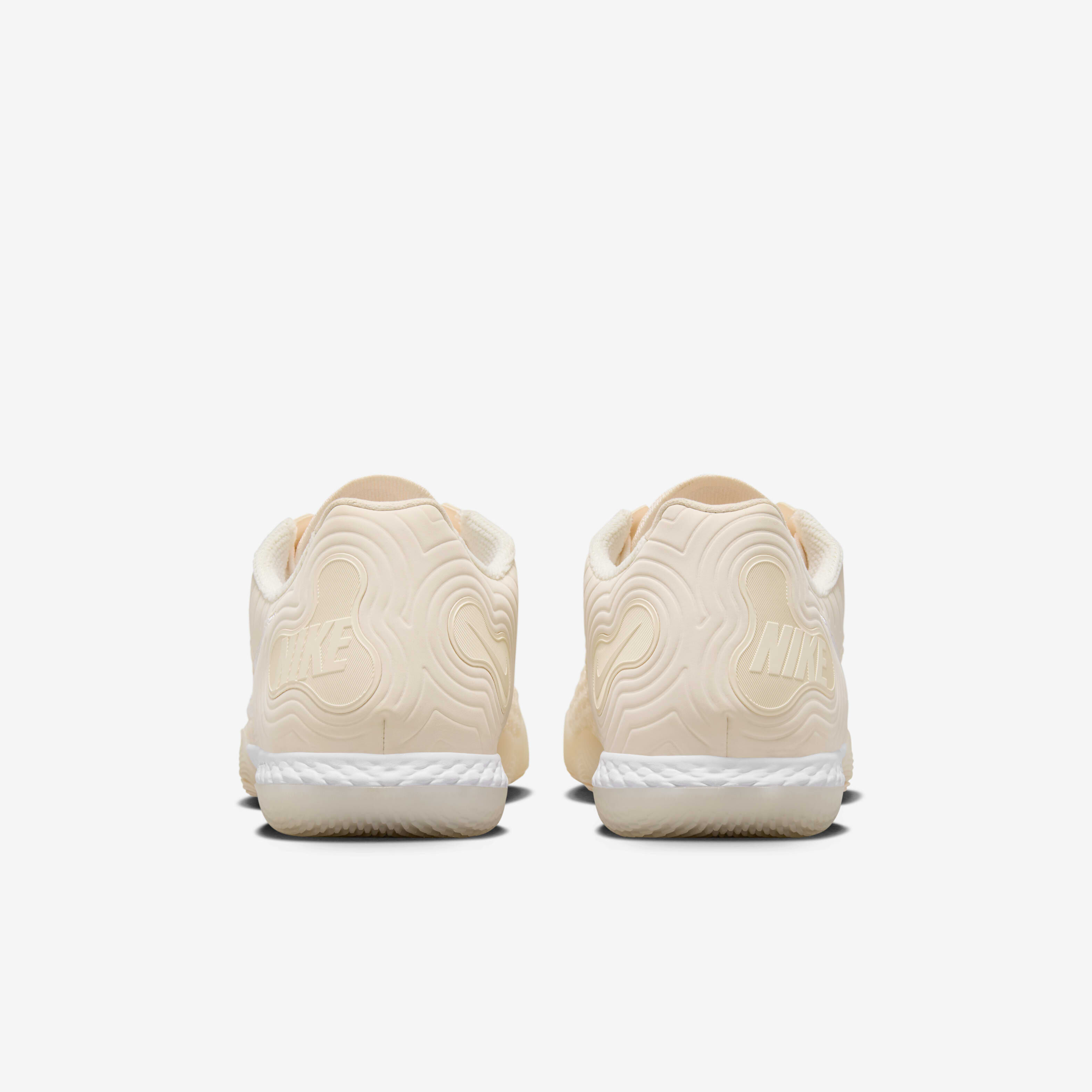 Nike React Gato image number 5