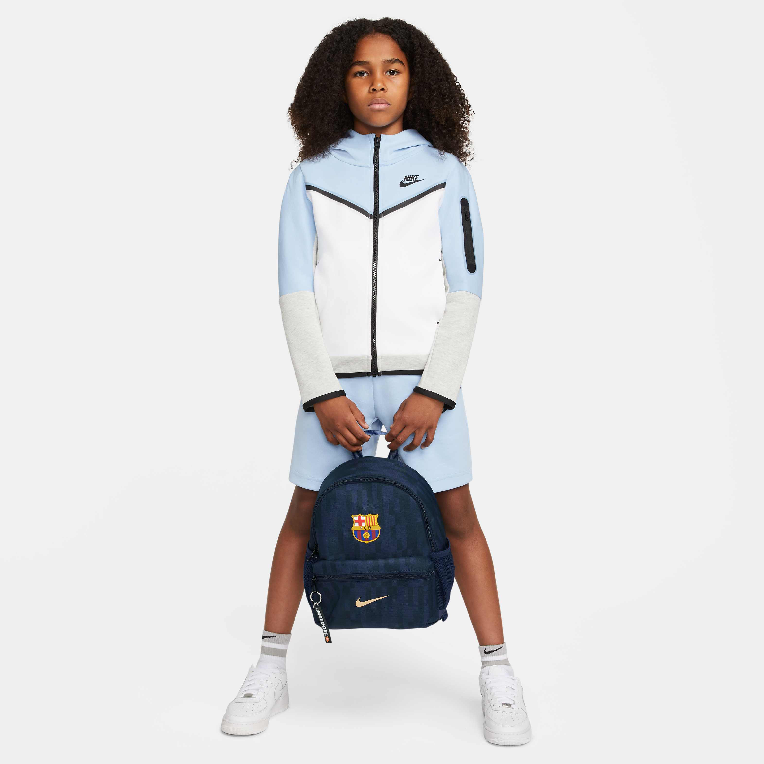 F.C. Barcelona JDI image number 7