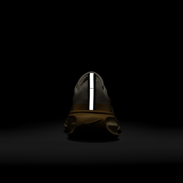 نايكي انفنسيبل 3 image number 8 نايكي انفنسيبل 3 image number 8