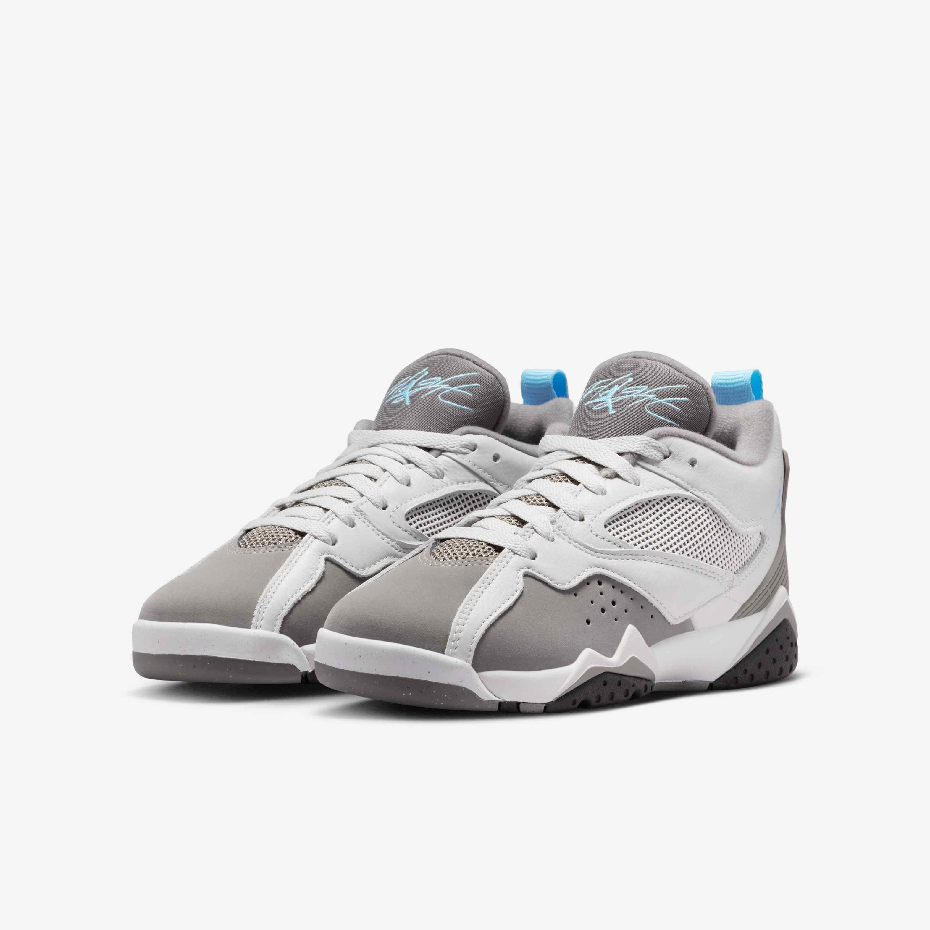 Air Jordan MVP 92 image number 4