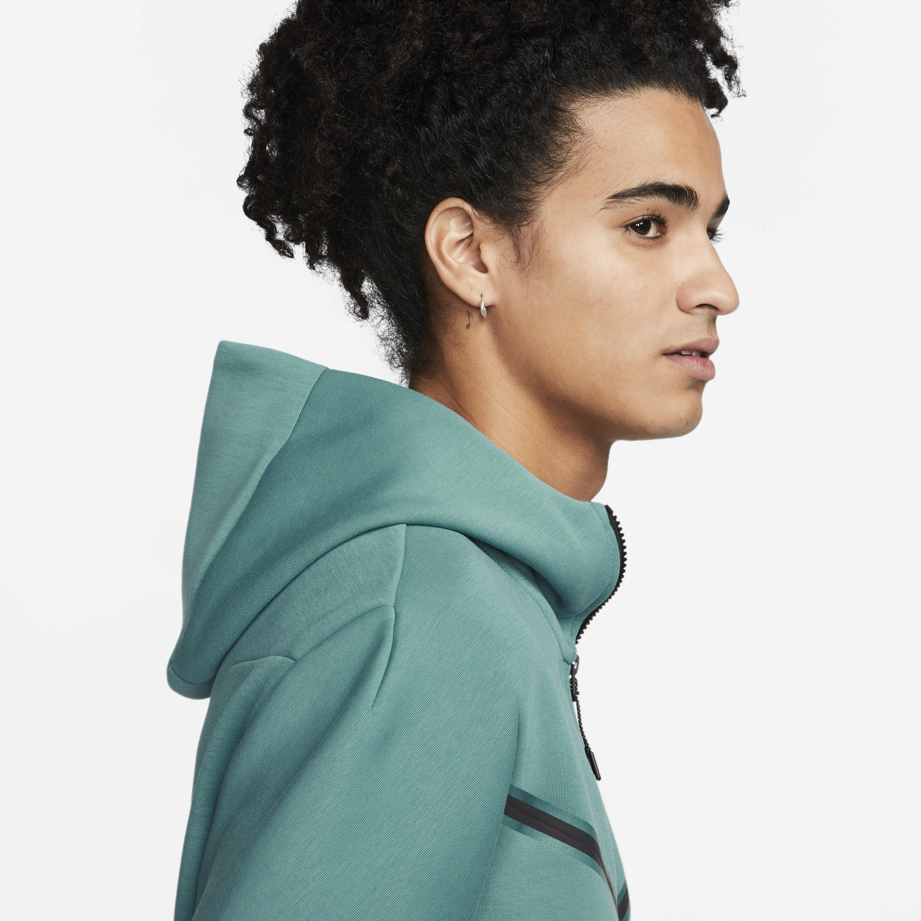 Nike Sportswear Tech Fleece image number 6