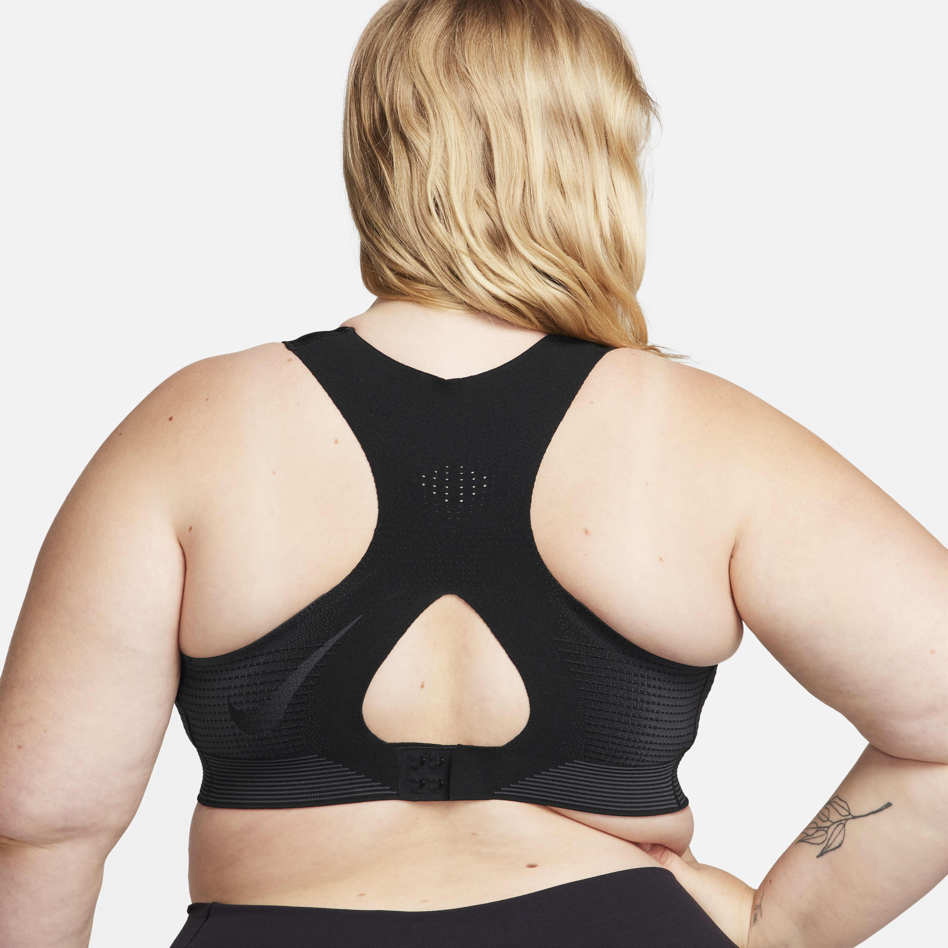 Nike Swoosh Flyknit image number 10